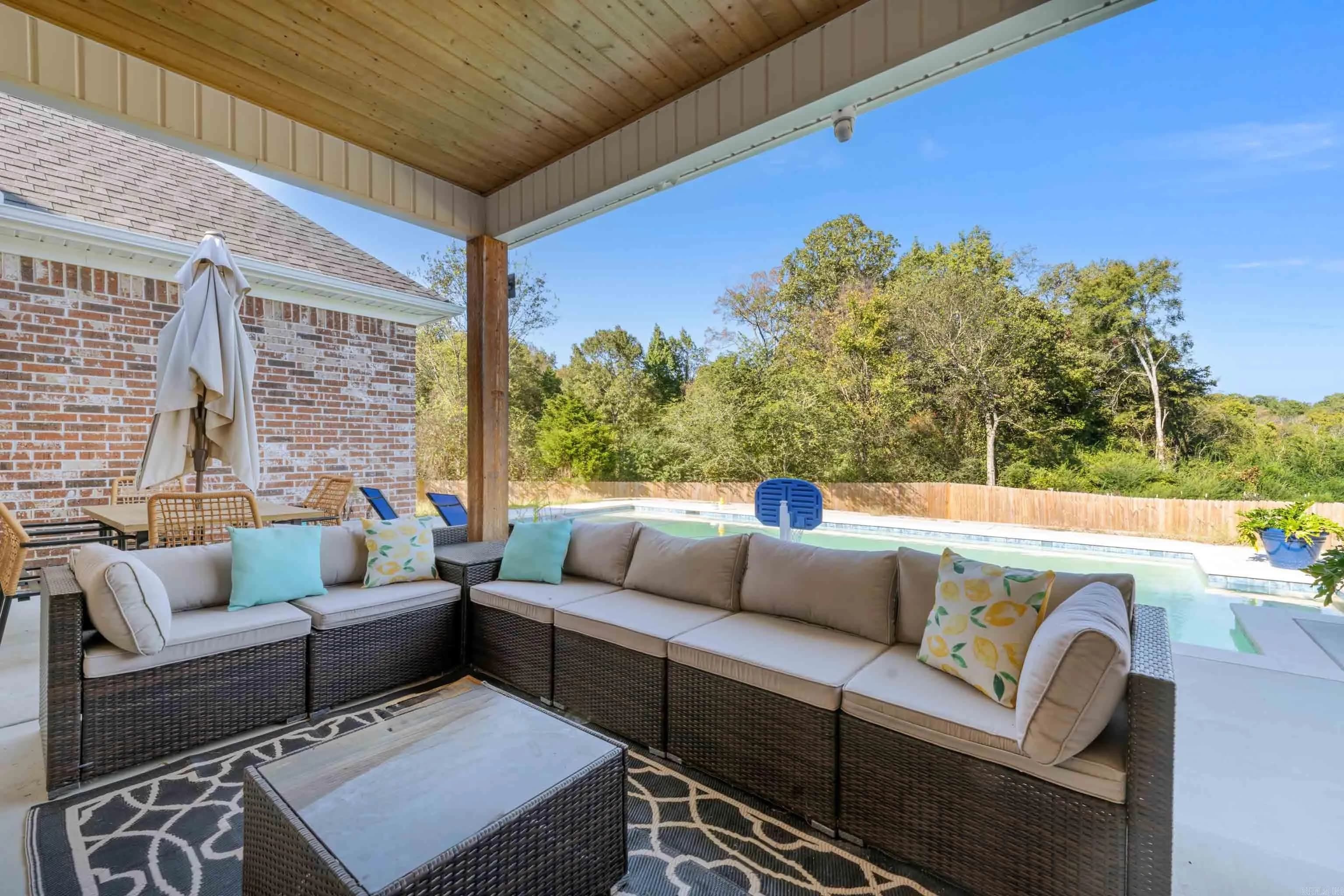 Property at 6090  Coral ridge - Image 42