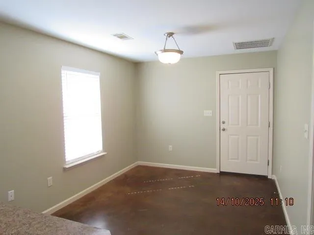 Property at 135  Southerland road - Image 6
