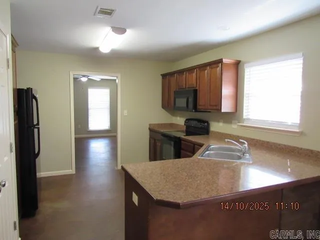 Property at 135  Southerland road - Image 7