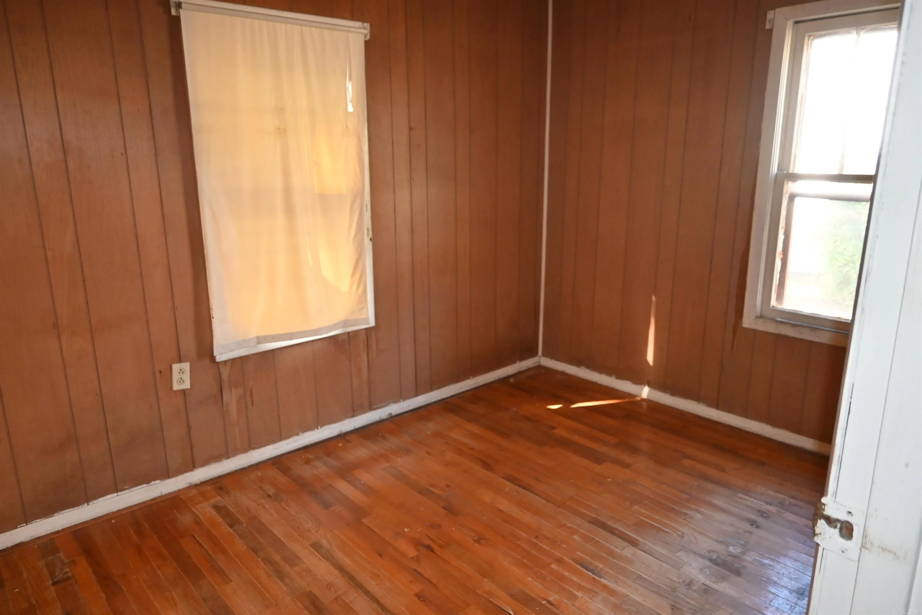 Property at 709  W. church - Image 7