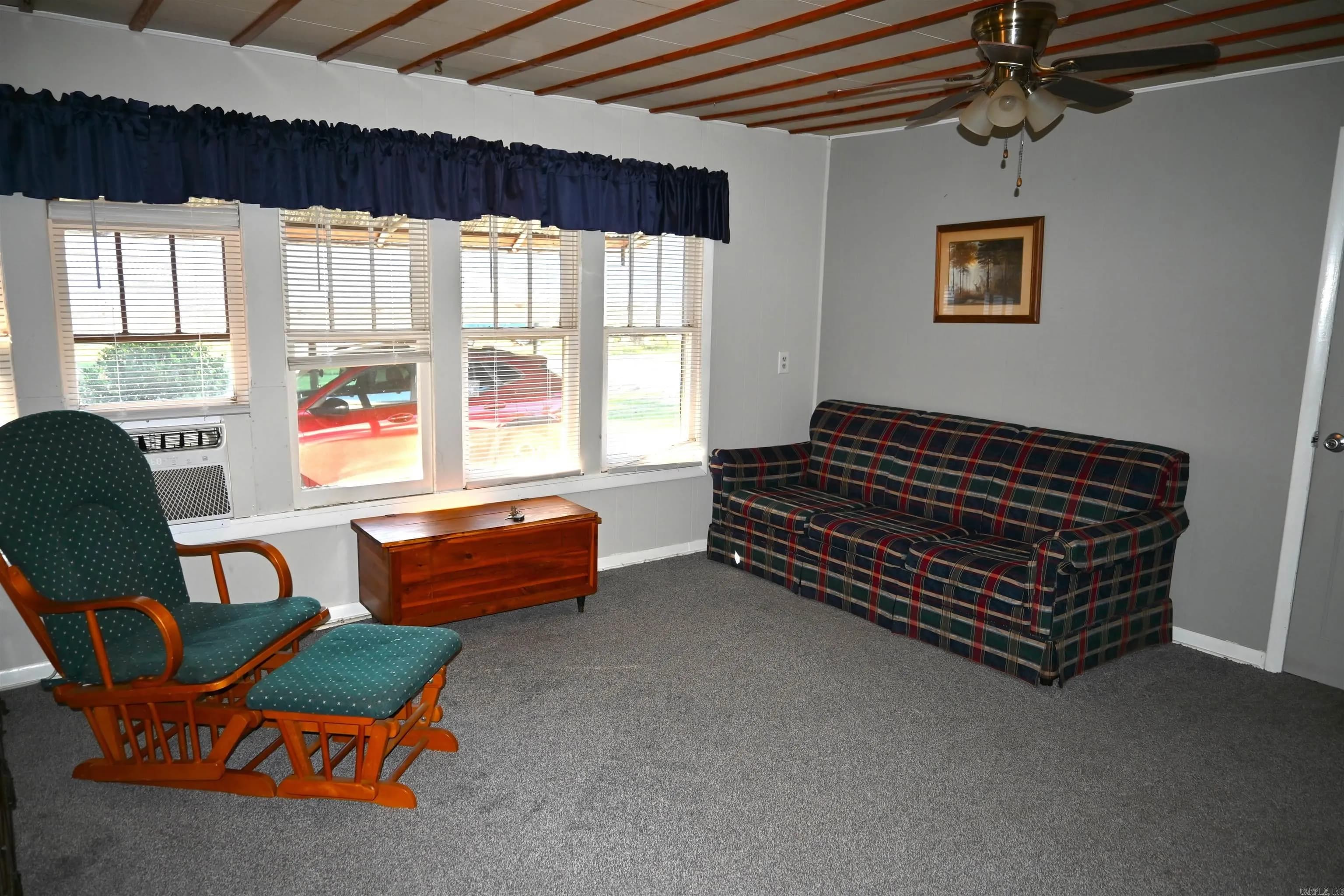 Property at 711  W. church - Image 16