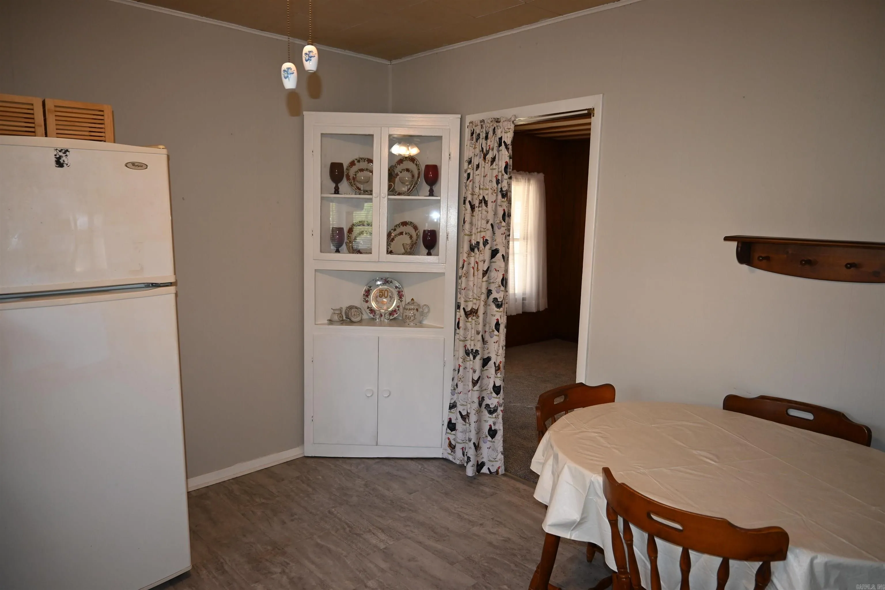 Property at 711  W. church - Image 8