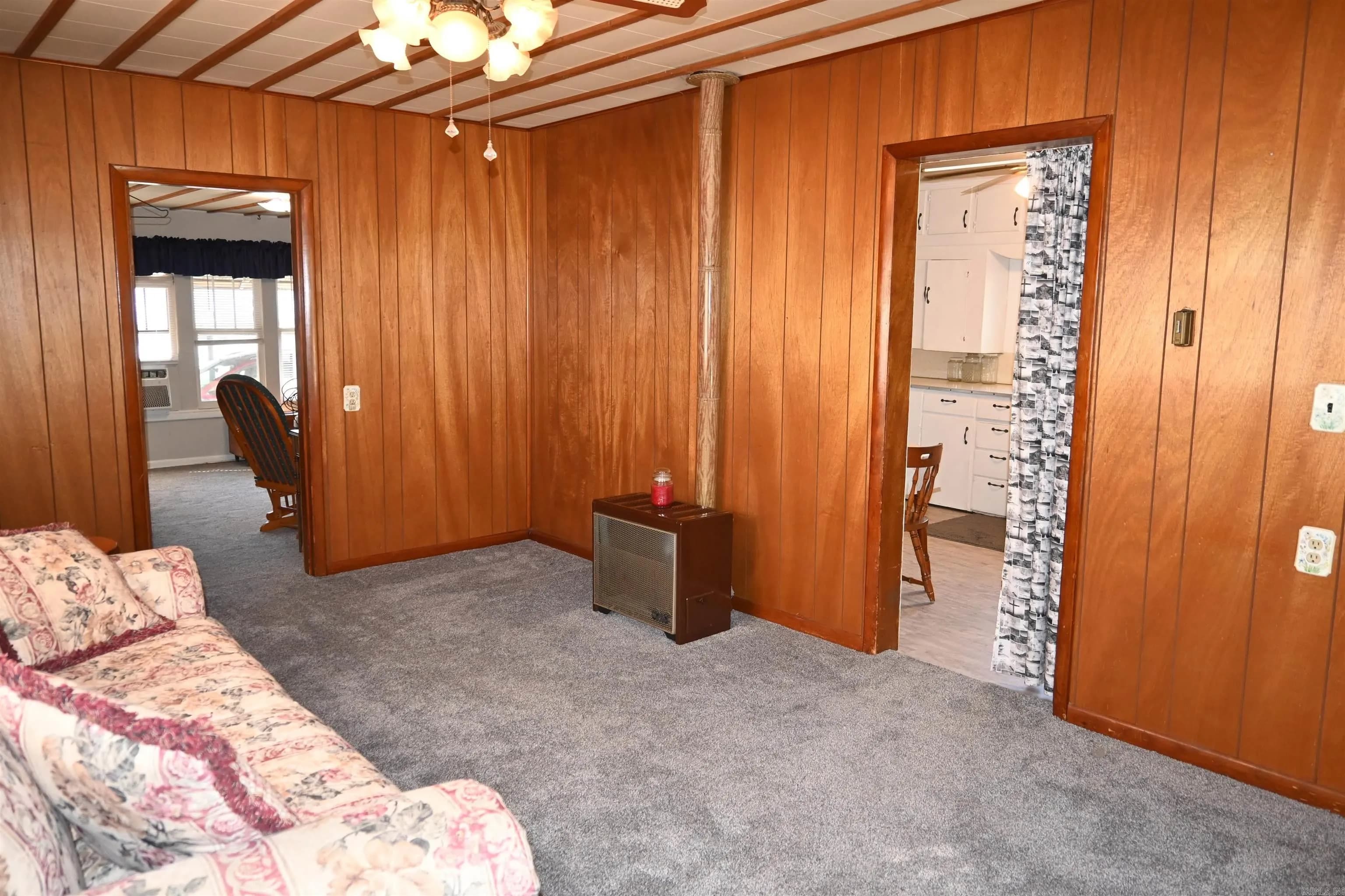 Property at 711  W. church - Image 13