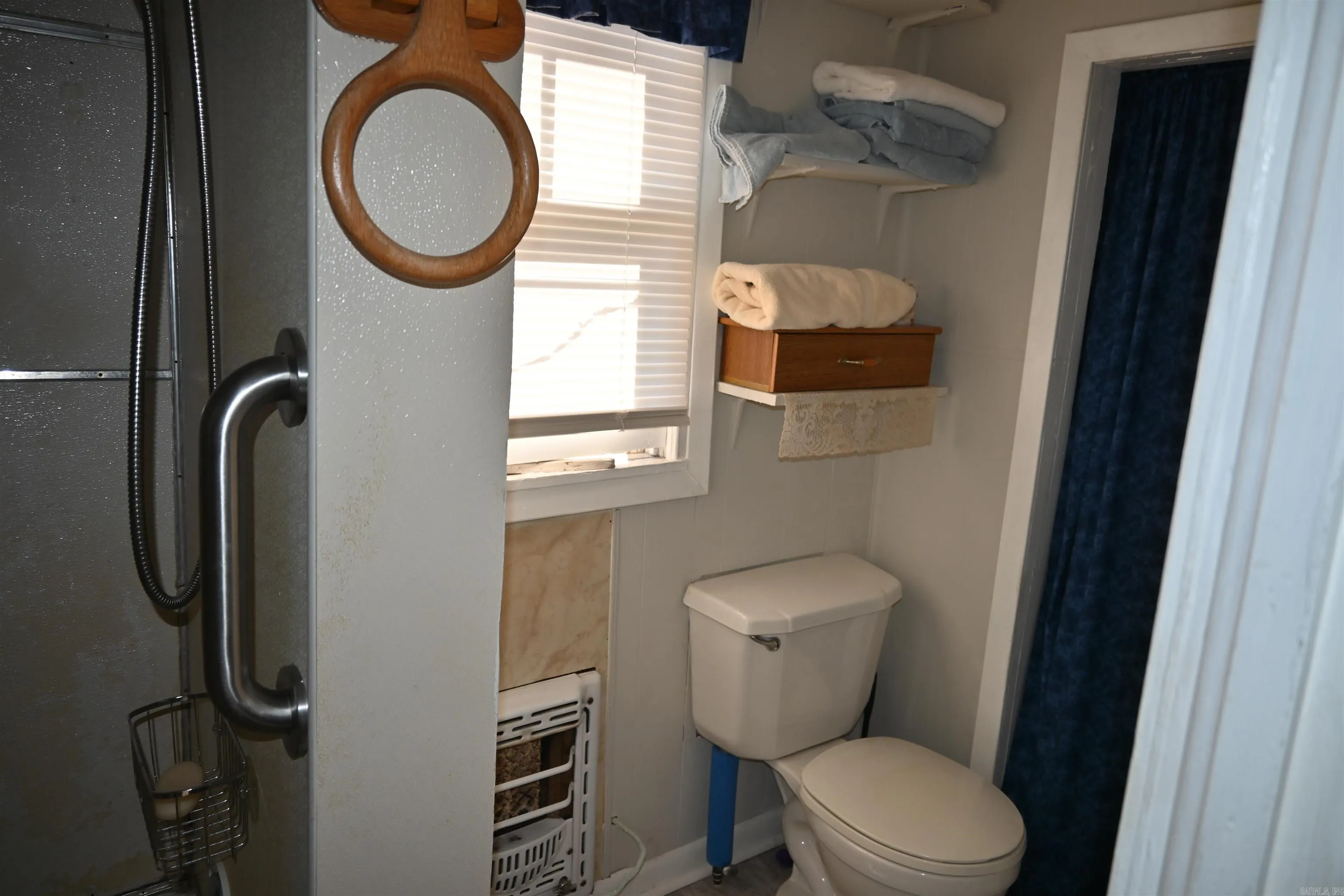 Property at 711  W. church - Image 19