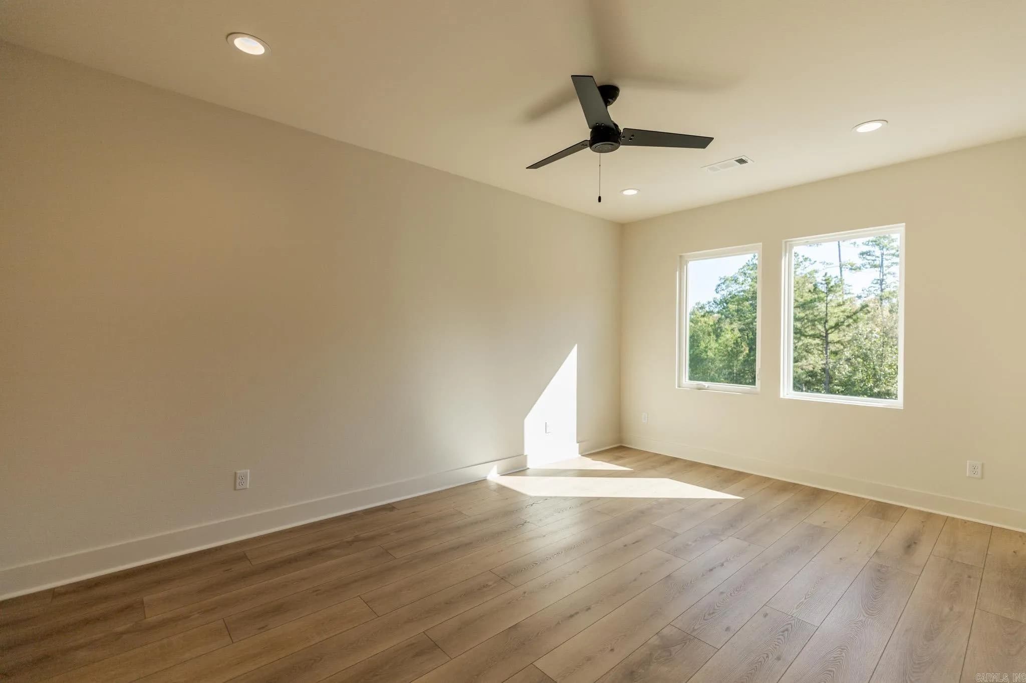 Property at 19100  Waterview meadow - Image 43