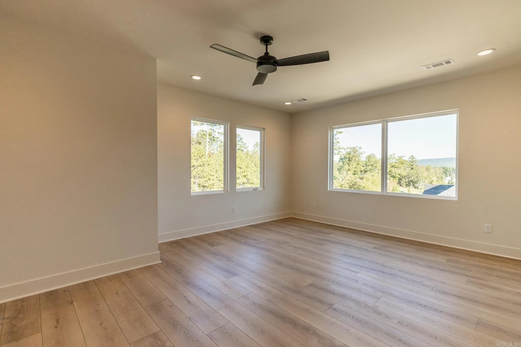 Property at 19100  Waterview meadow - Image 37