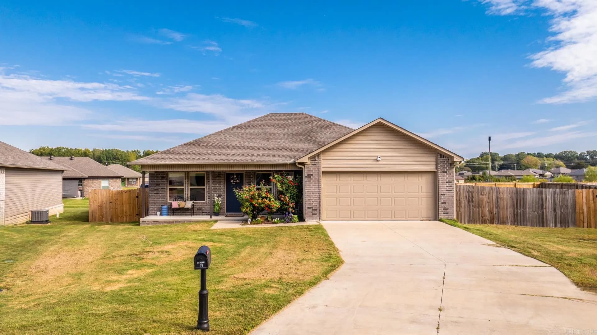 Property at 19  Lillyann - Image 3