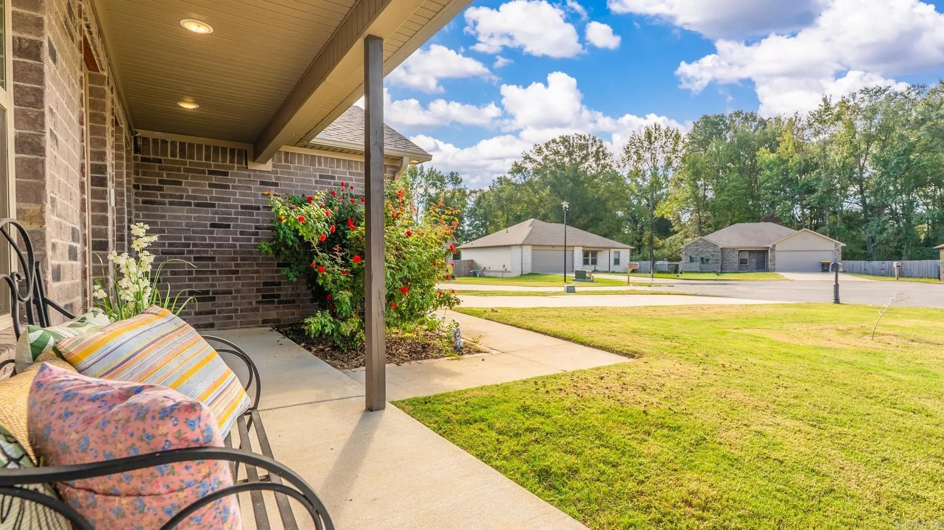 Property at 19  Lillyann - Image 4