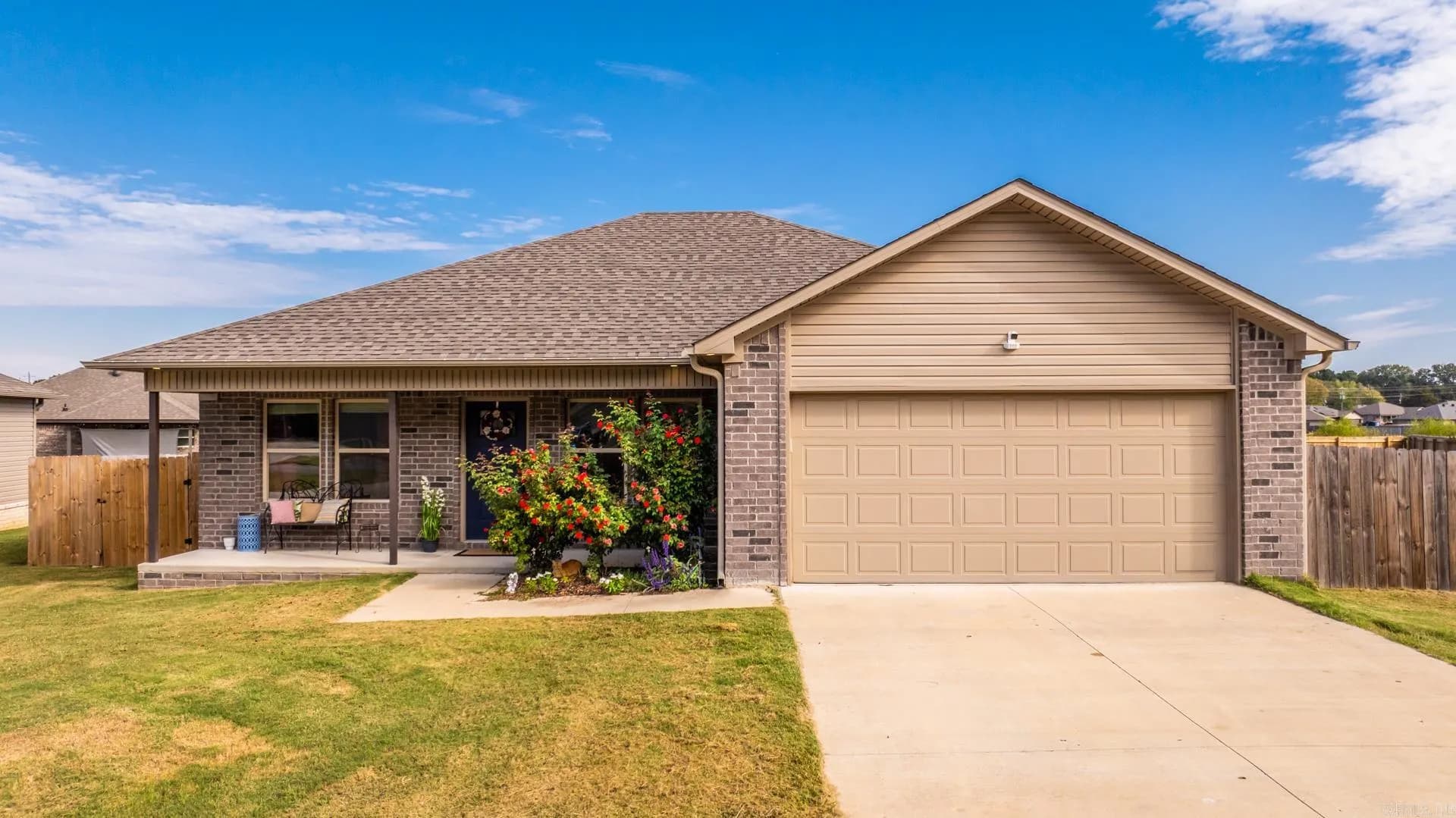 Property at 19  Lillyann - Image 1