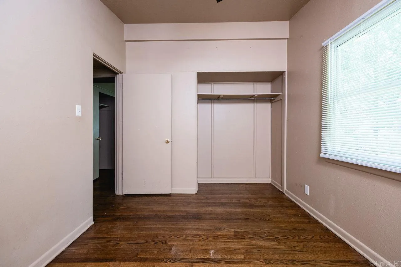 Property at 8  Fairmont - Image 21