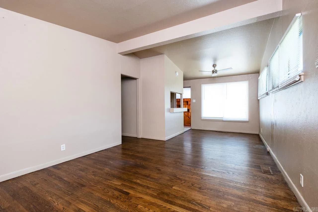 Property at 8  Fairmont - Image 10