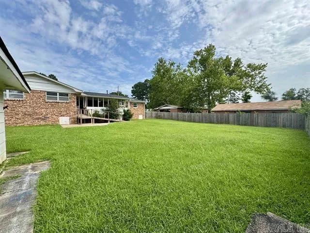 Property at 2204 E Lee ave - Image 20