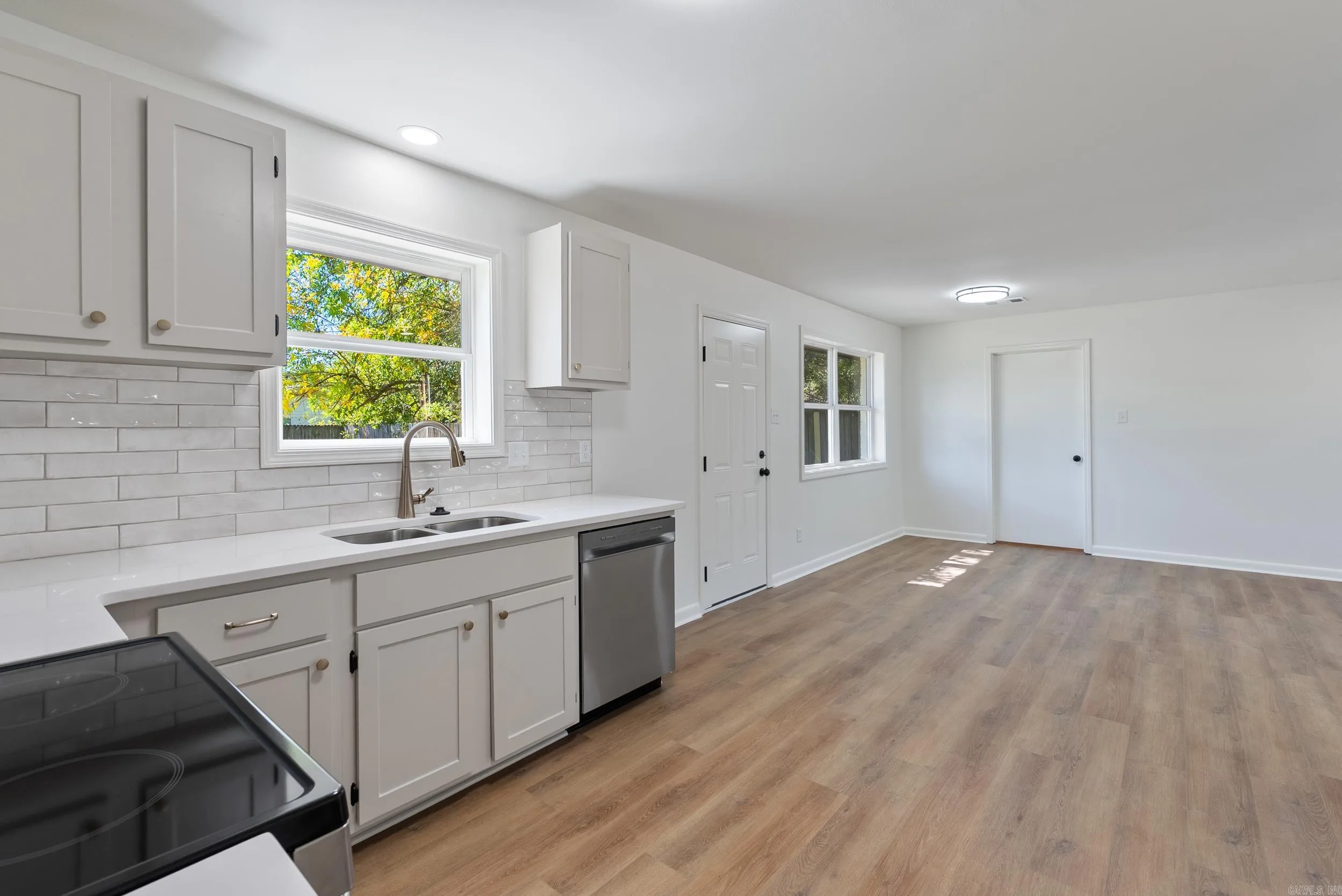 Property at 2505  Florence mattison - Image 8