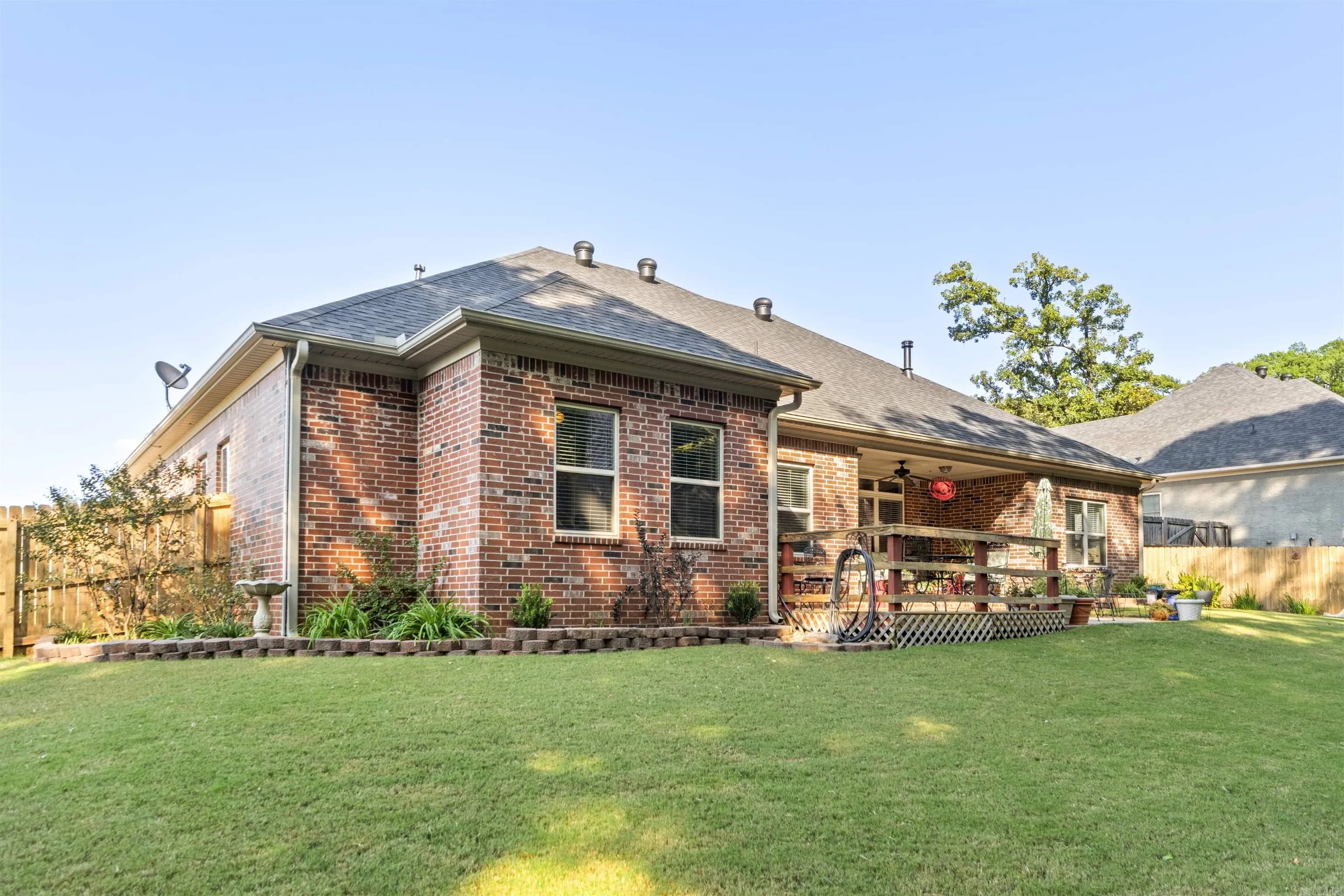 Property at 527  Clayton oaks - Image 45
