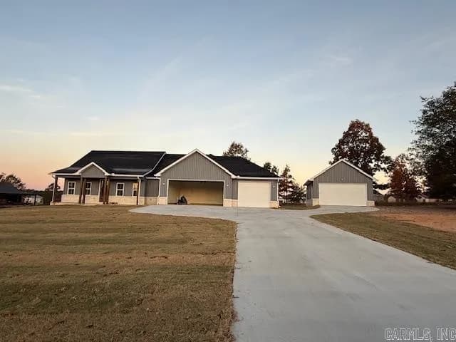 Property at 1008  Creekwood - Image 1