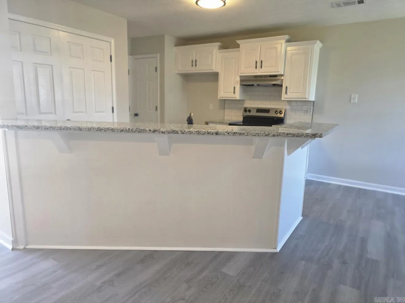 Property at 1613  Moon - Image 7