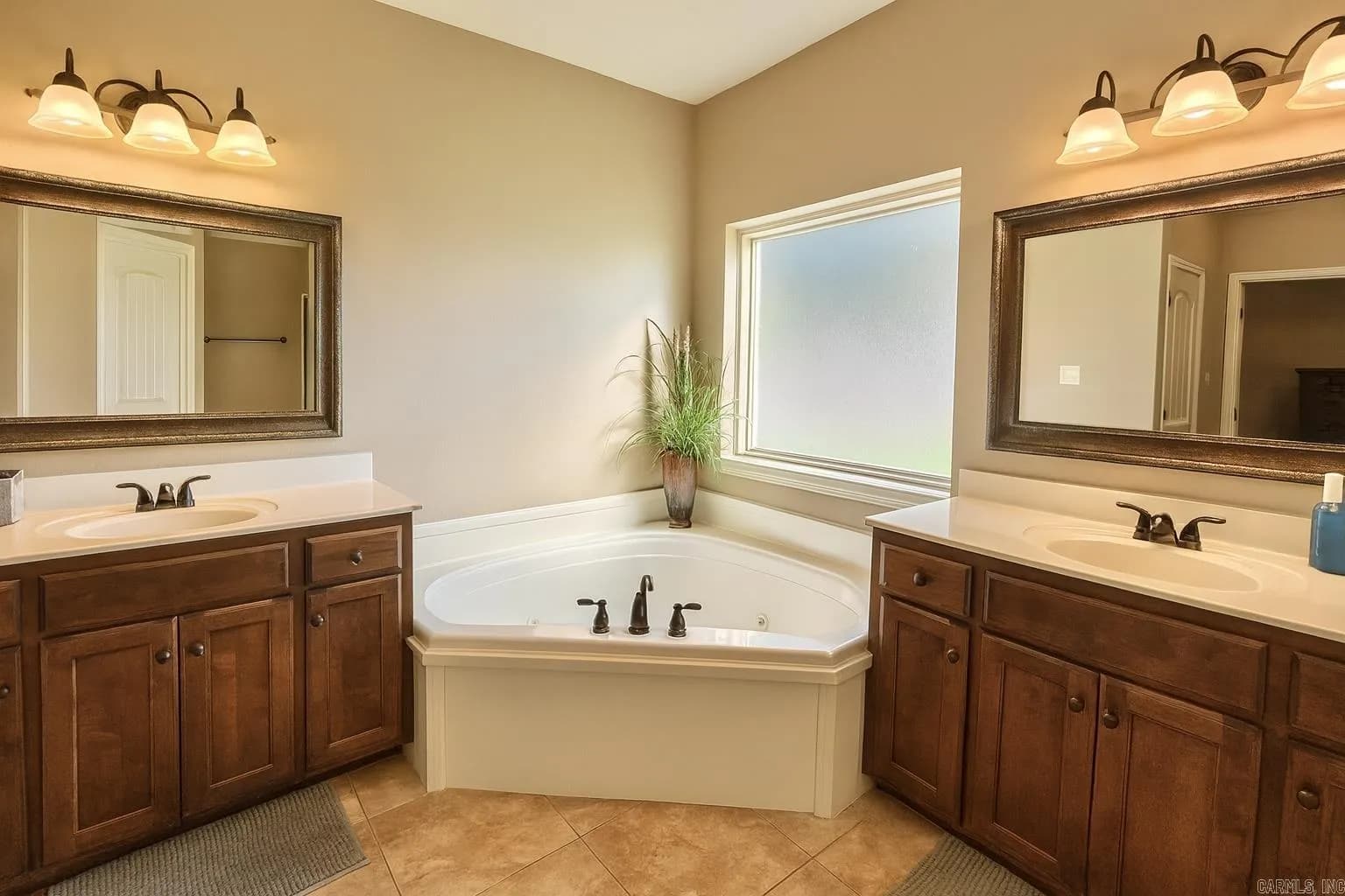 Property at 5005  Prestonwood - Image 16
