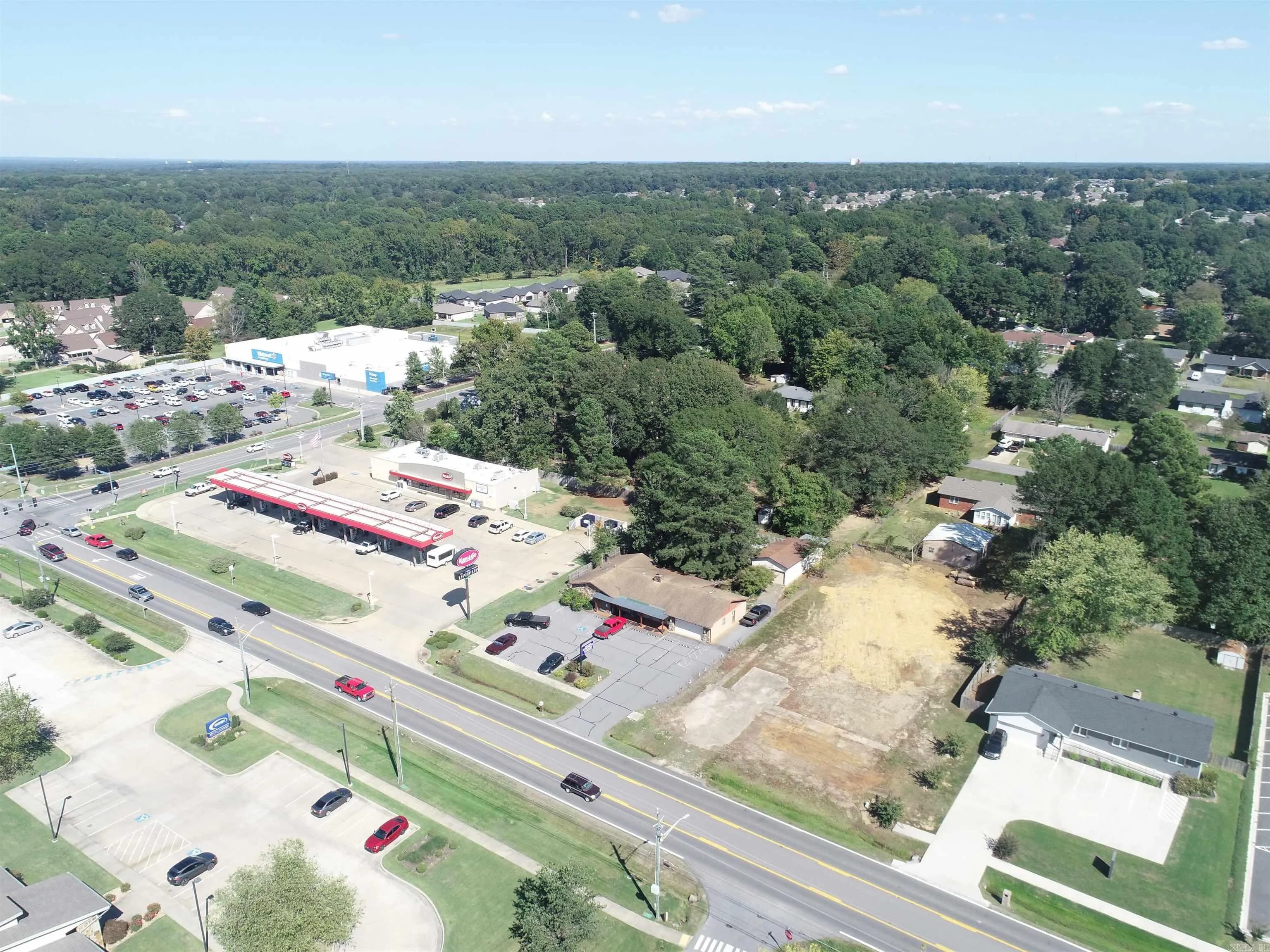 Property at 1309 S Pine - Image 3