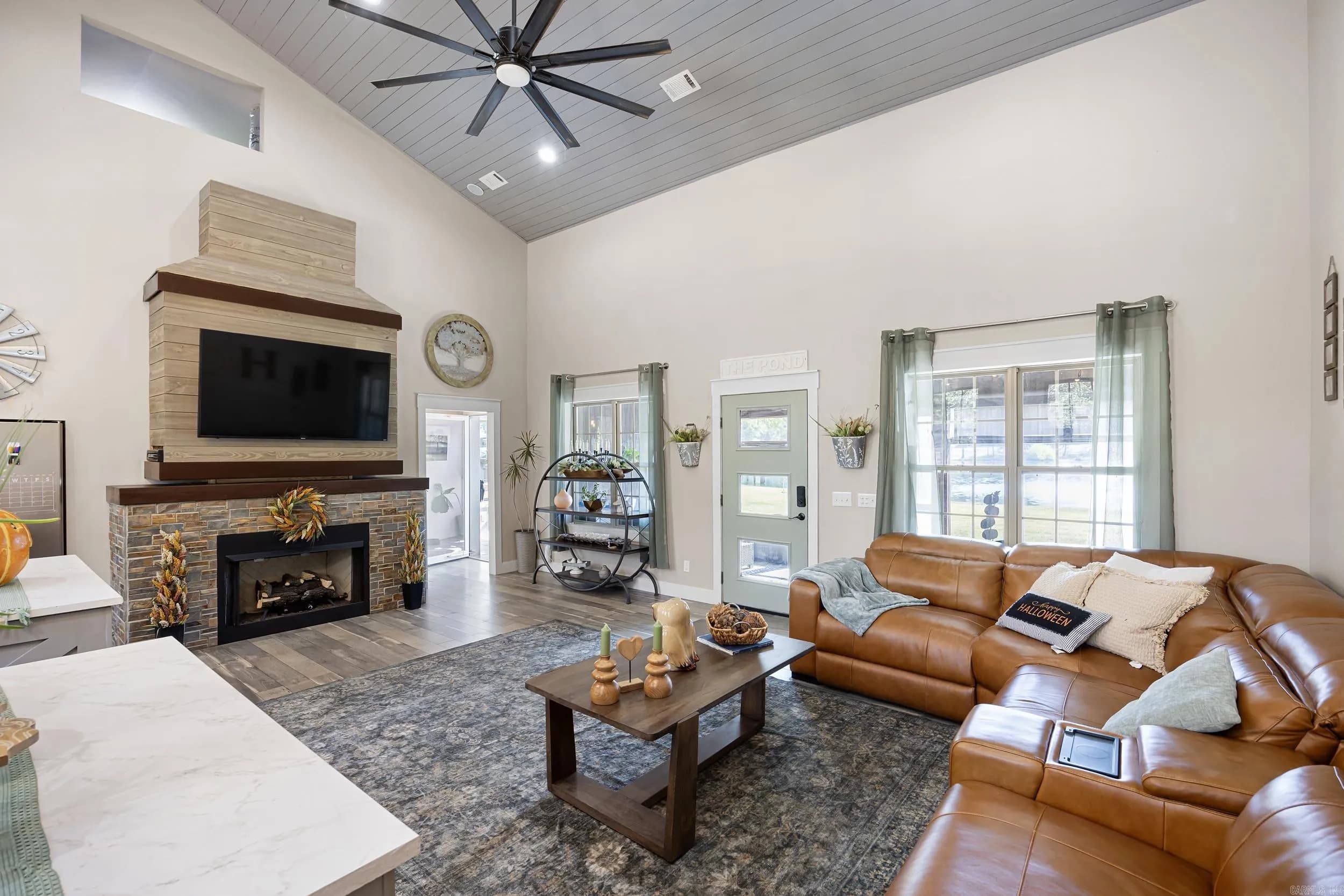Property at 32  Delsie - Image 6