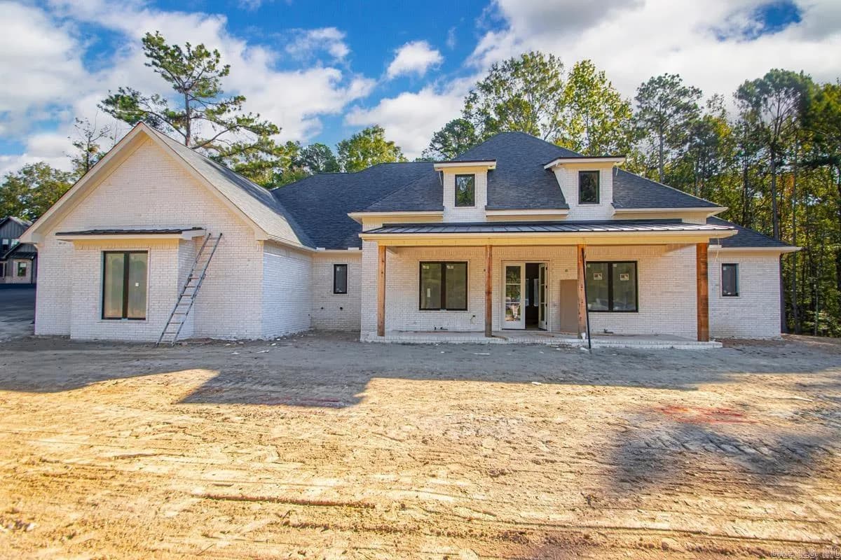 Property at 7024  Hannah lane - Image 2