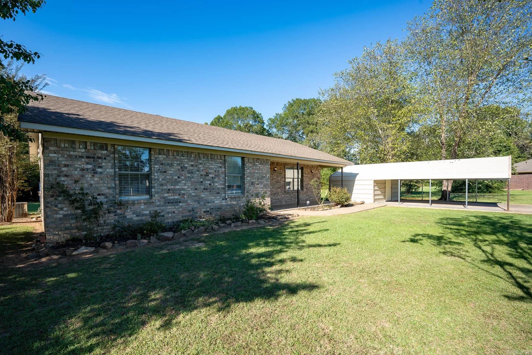 Property at 21  Carroll lane - Image 23