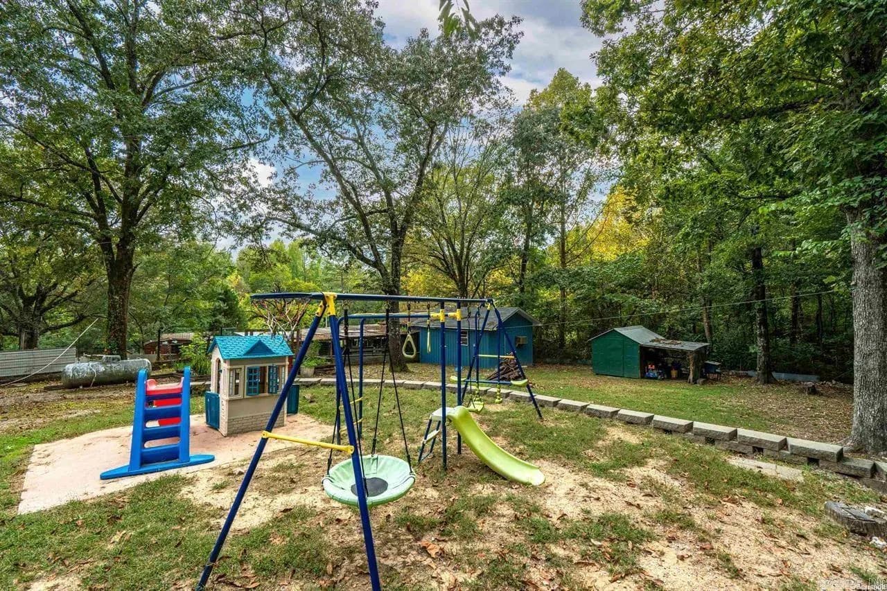 Property at 835  Danville - Image 31