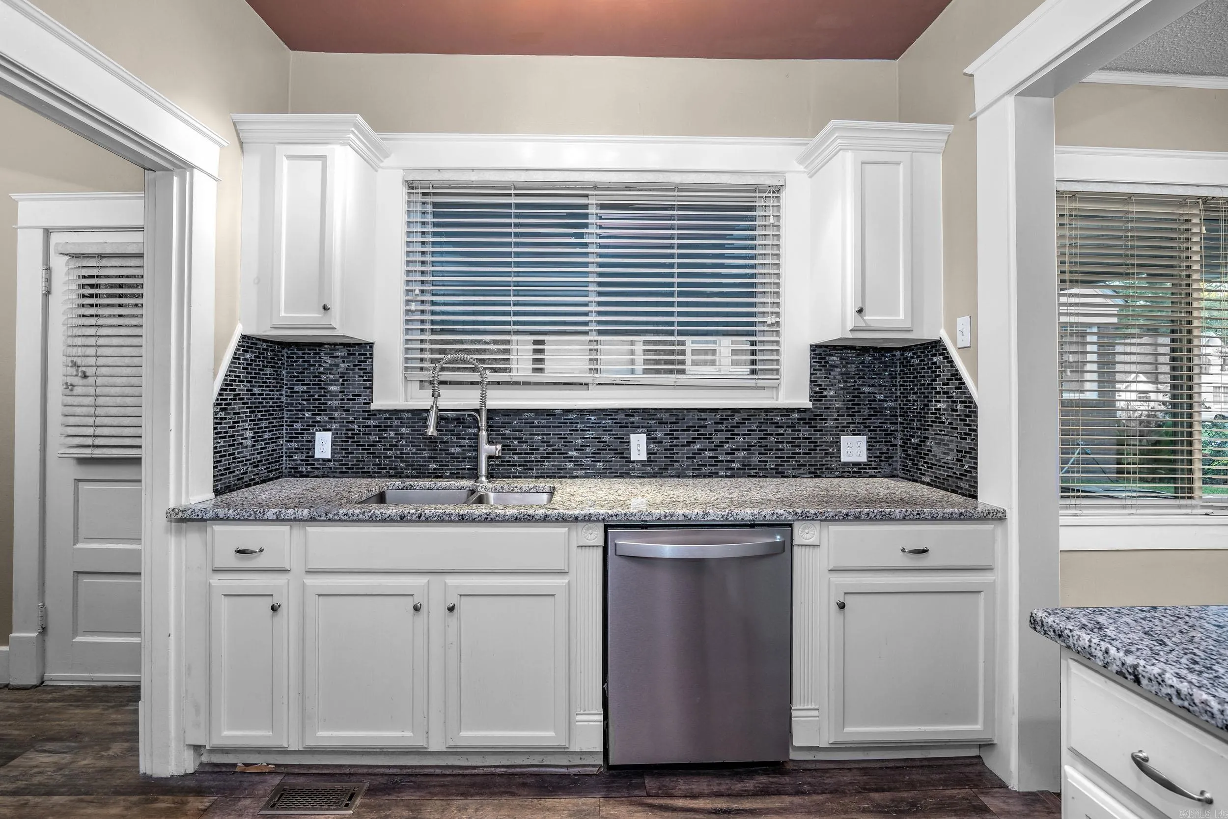Property at 3225 N Olive - Image 15