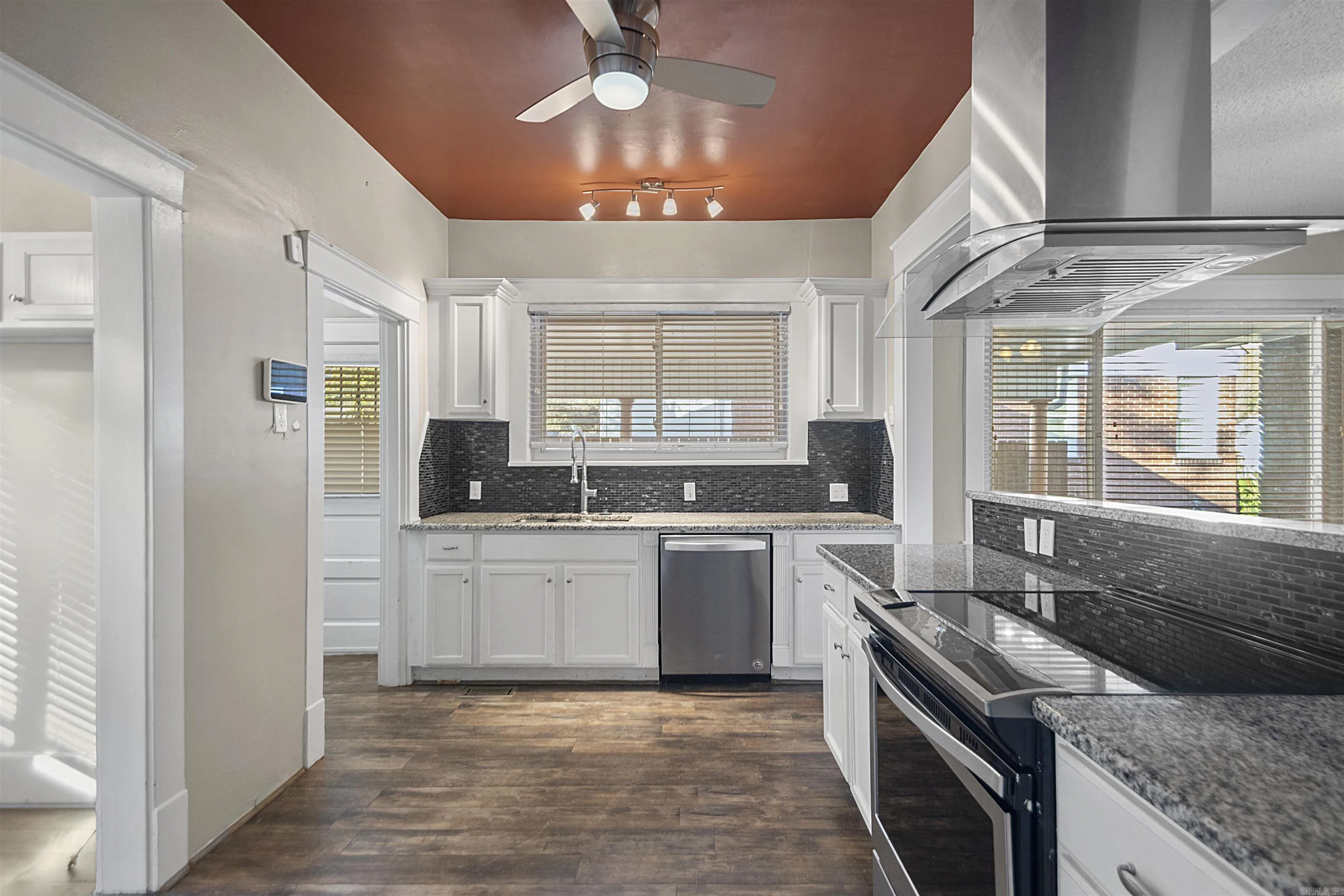 Property at 3225 N Olive - Image 5