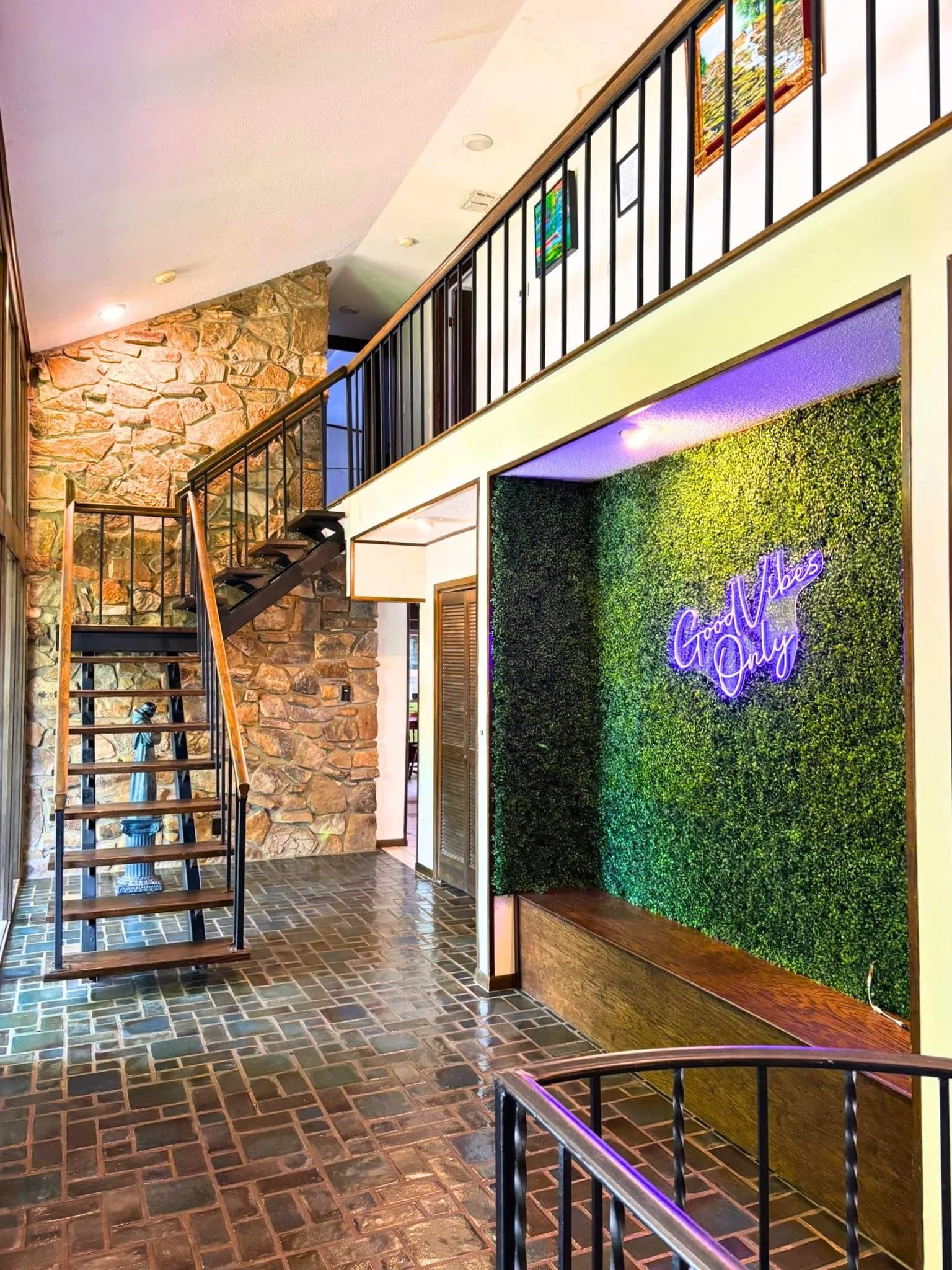 Property at 11  Winona - Image 4