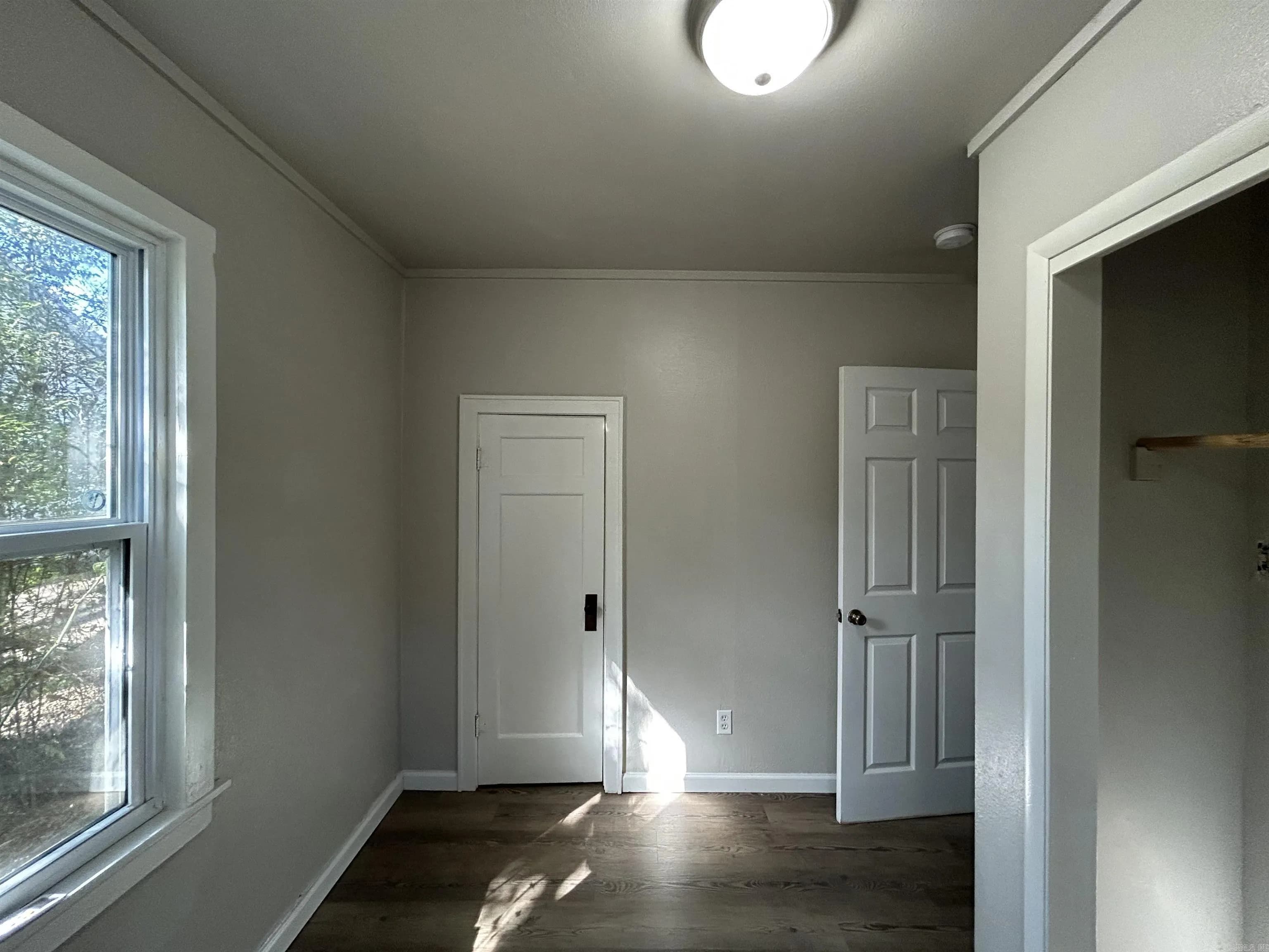 Property at 1005 W Saint louis - Image 8