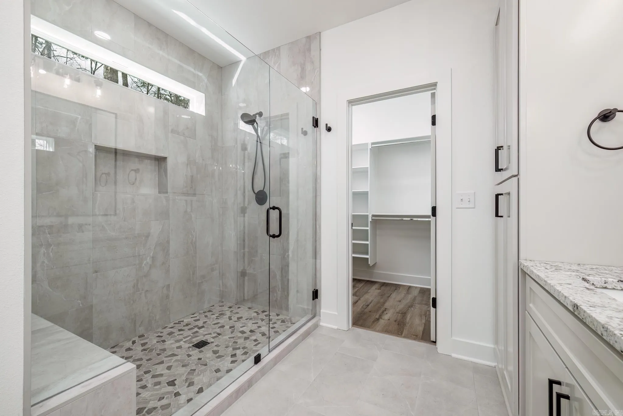 Property at 60  Estrella - Image 25