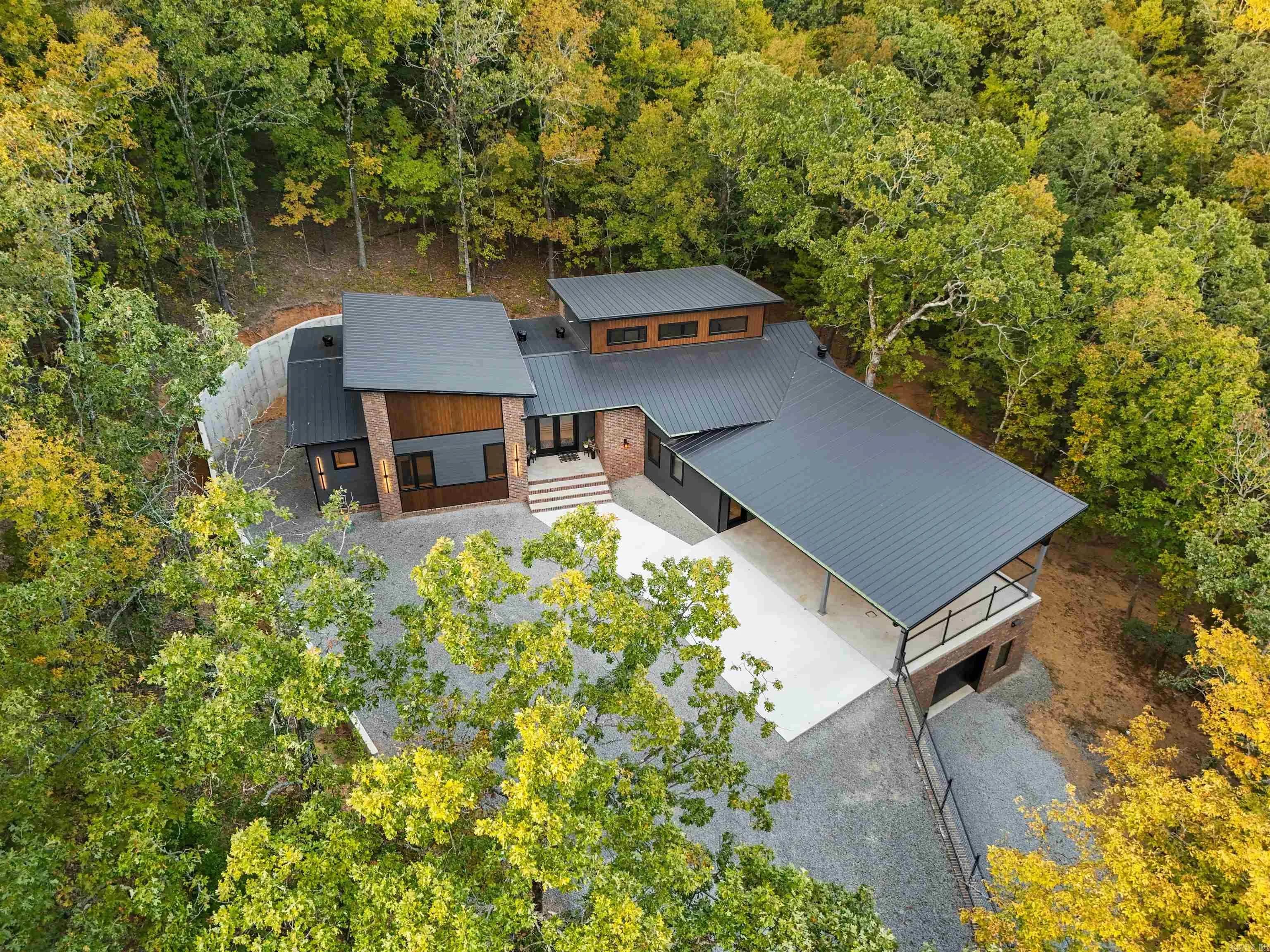 Property at 141  Wilderness - Image 3