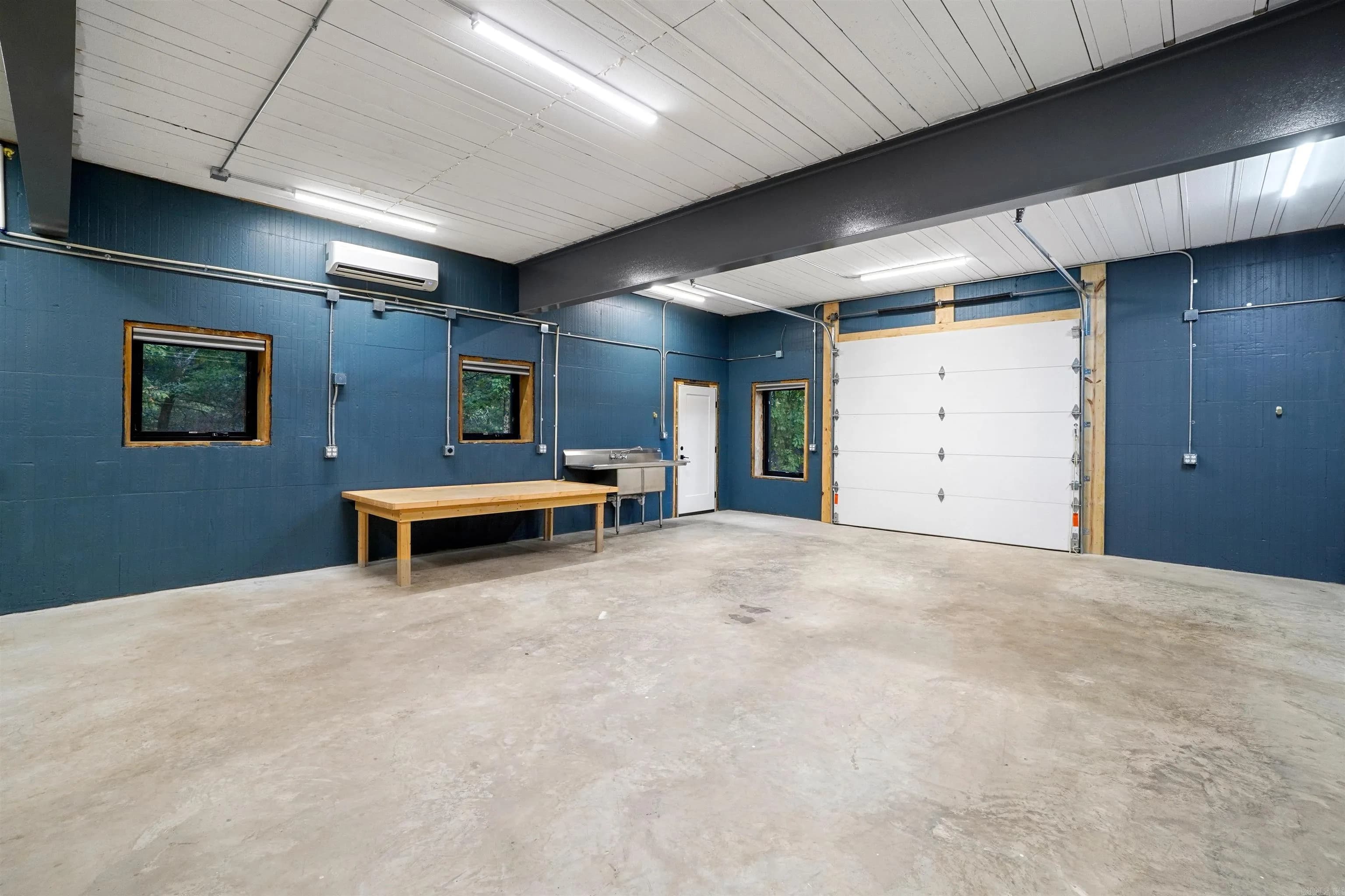 Property at 141  Wilderness - Image 27