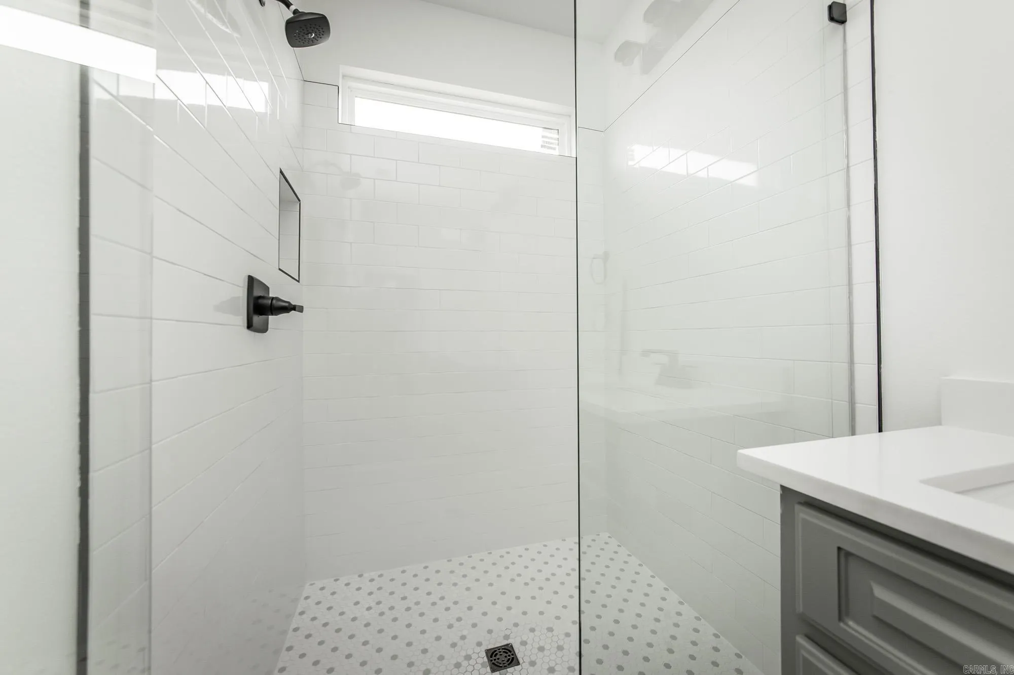Property at 972  Augusta - Image 12