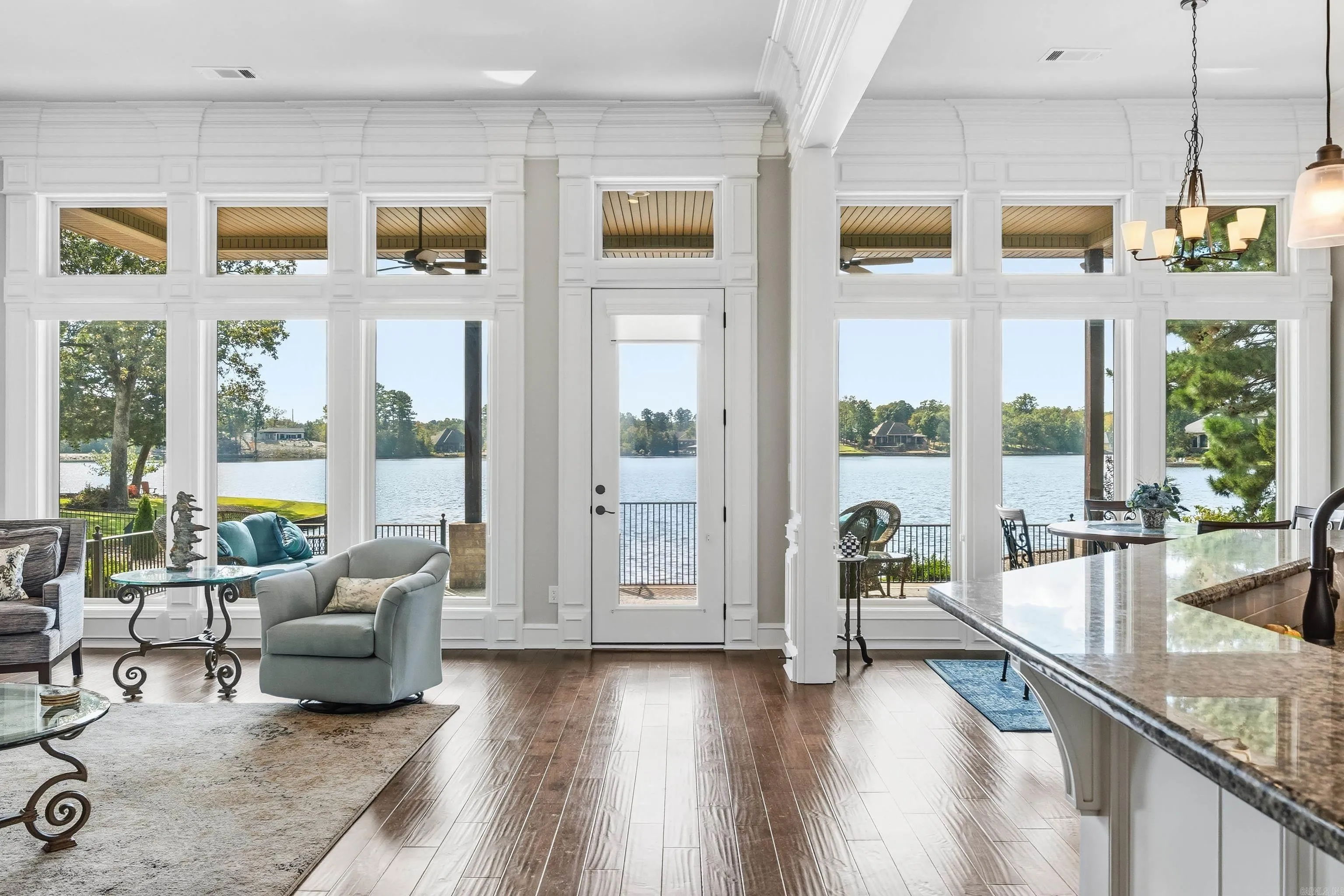 Property at 50  Maravilla - Image 5