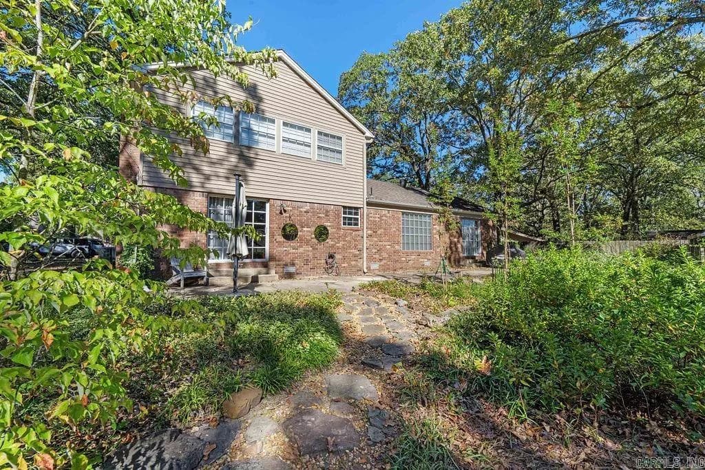 Property at 8  Minnehaha ct. - Image 37