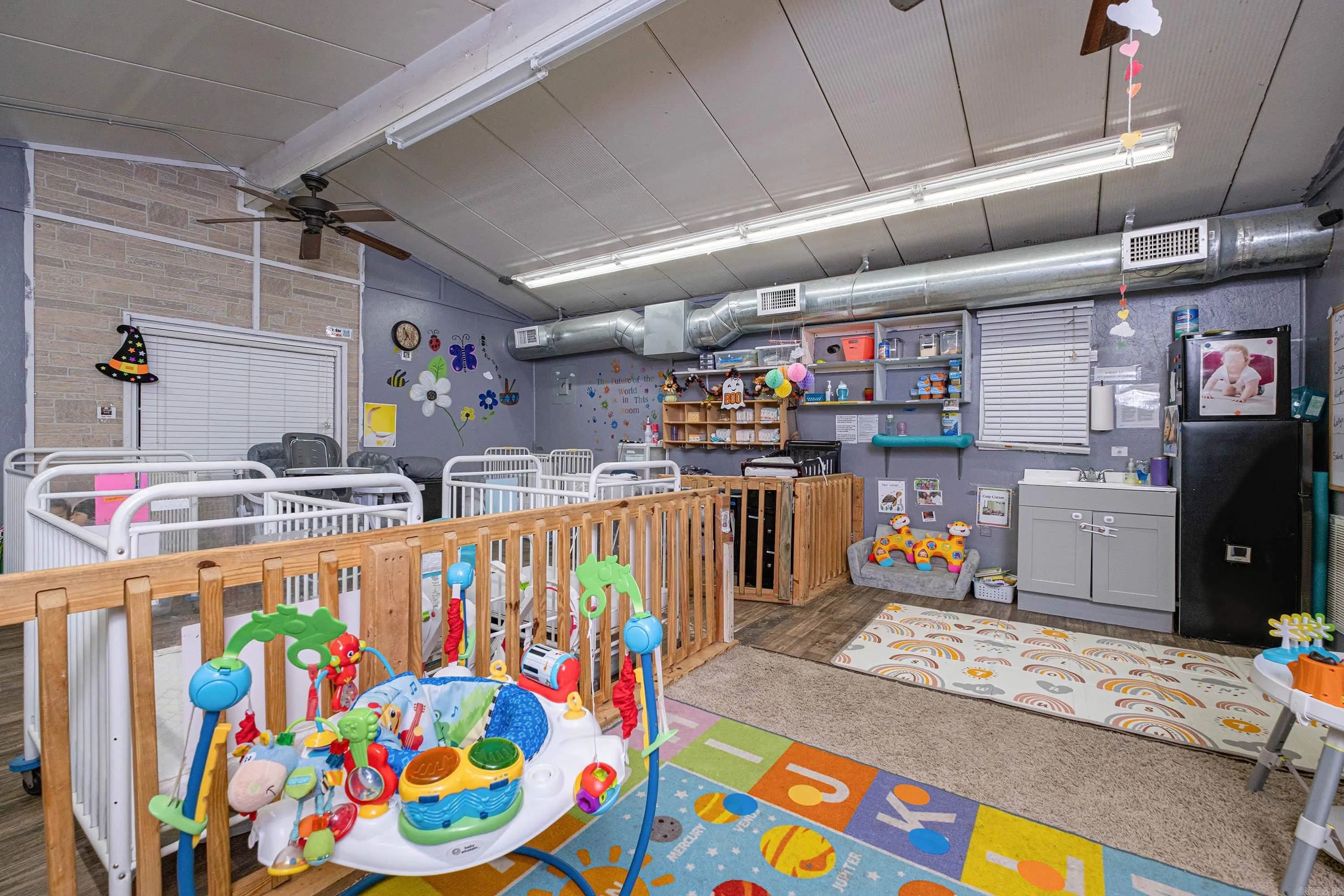Property at 107 S Highway 365 - Image 35