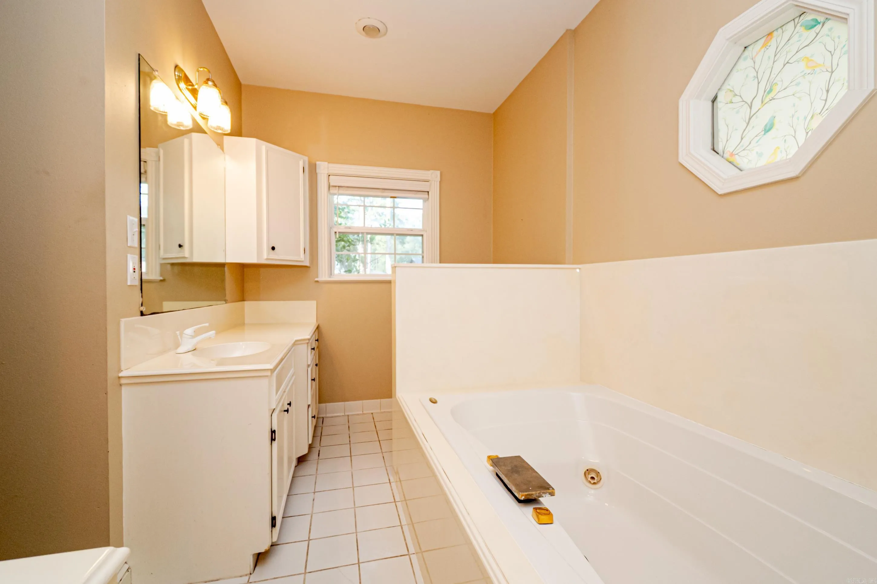 Property at 142  Eden st - Image 28