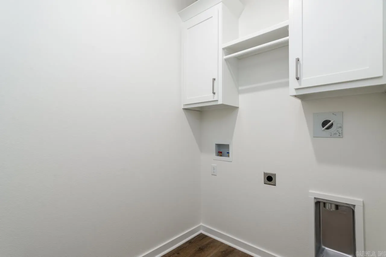 Property at 1  Lewis loop - Image 22
