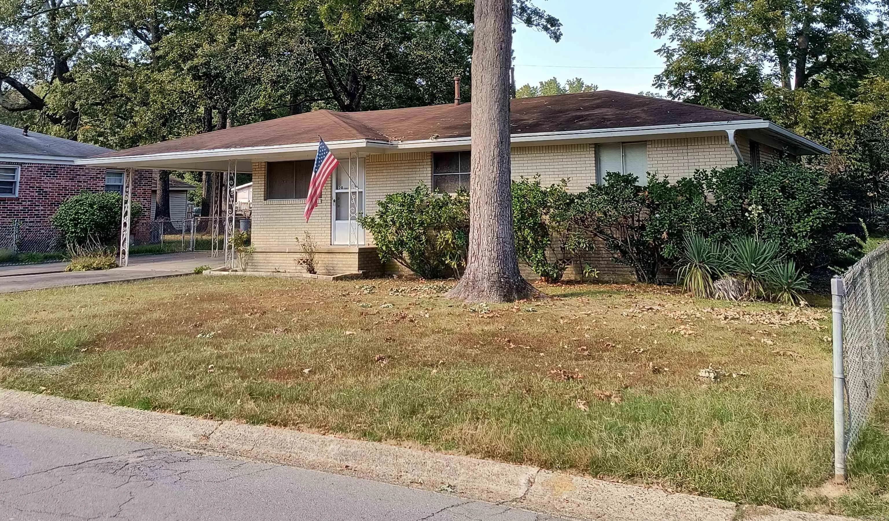Property at 28  Hogan - Image 2