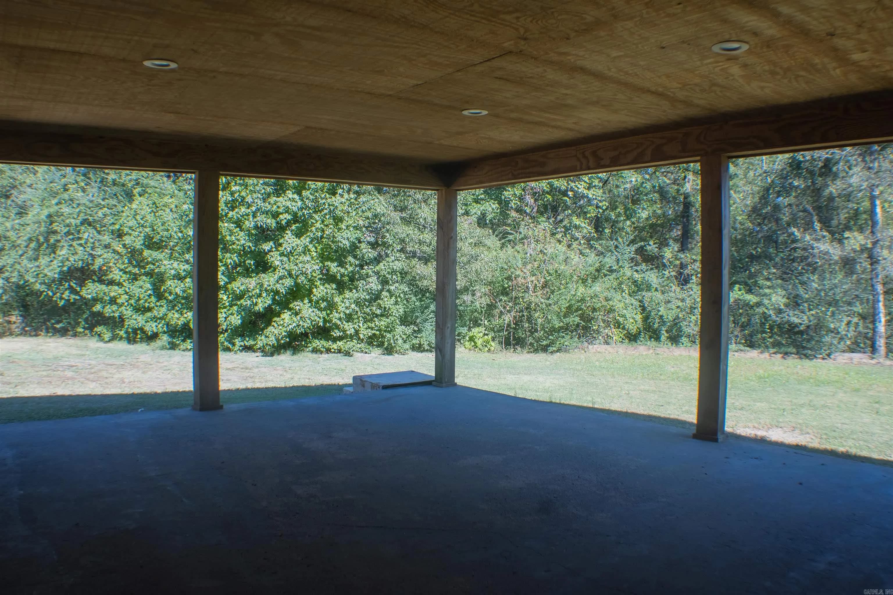 Property at 18  Tonja - Image 26