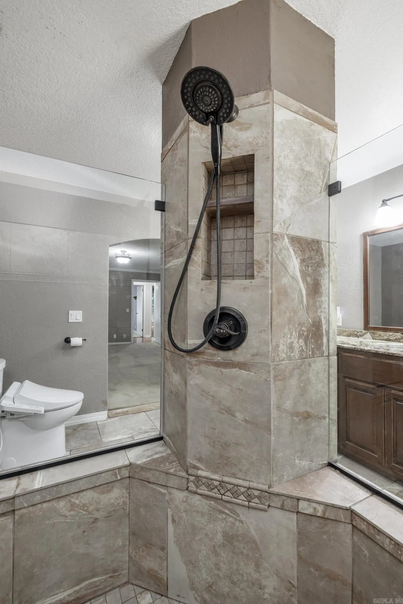 Property at 16  Arias - Image 16