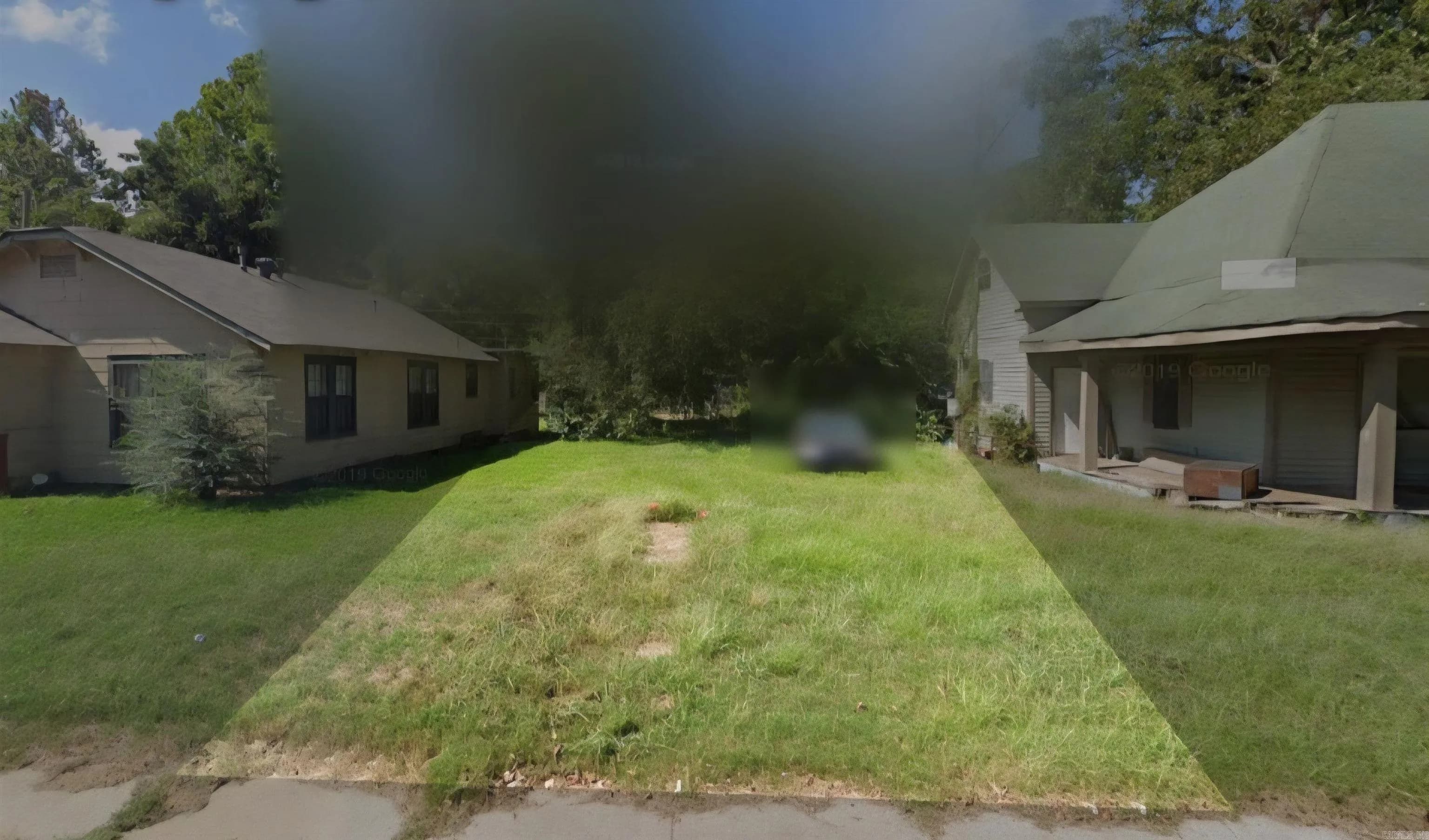 Property at 820 S Ohio - Image 4