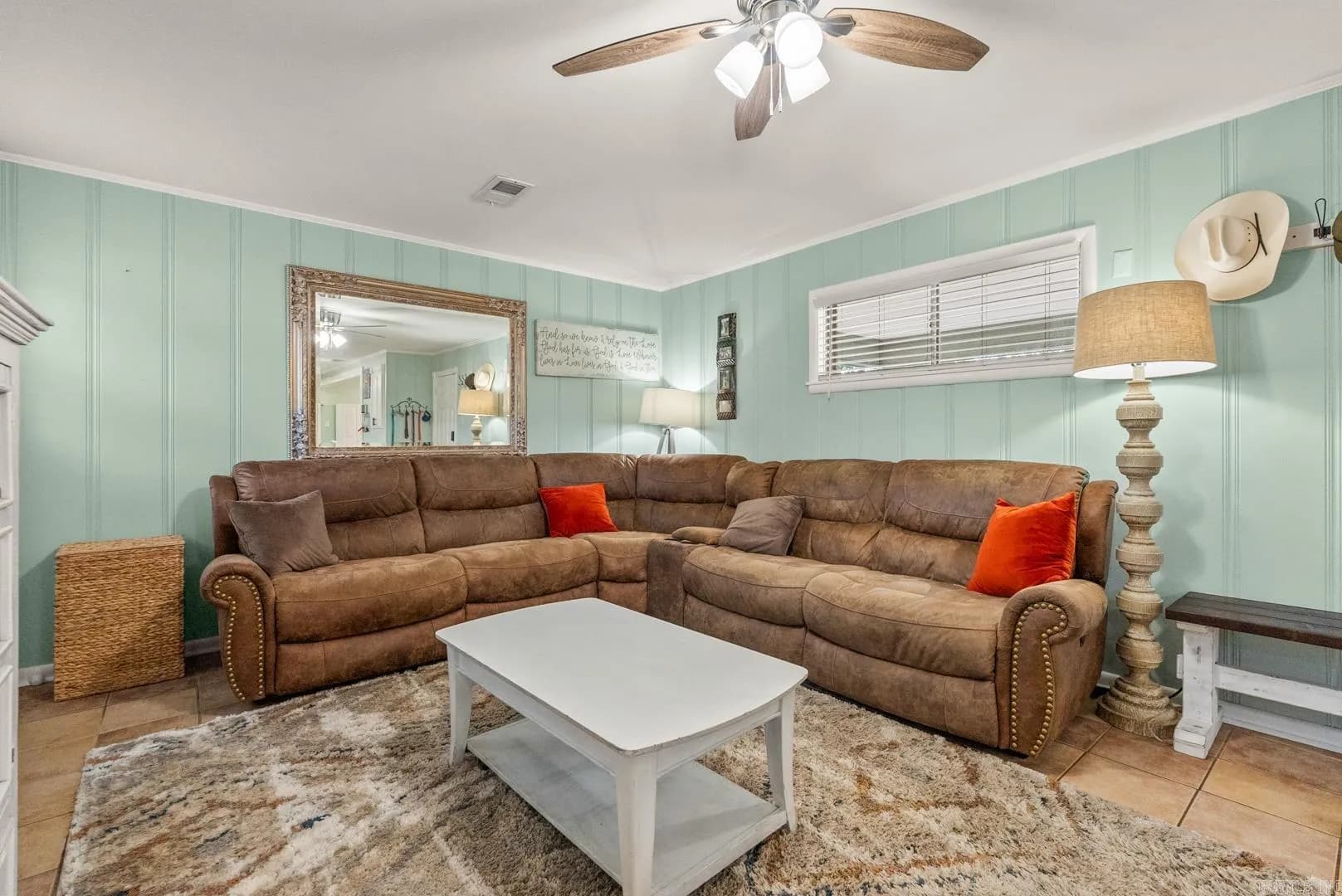 Property at 307  Country club - Image 15