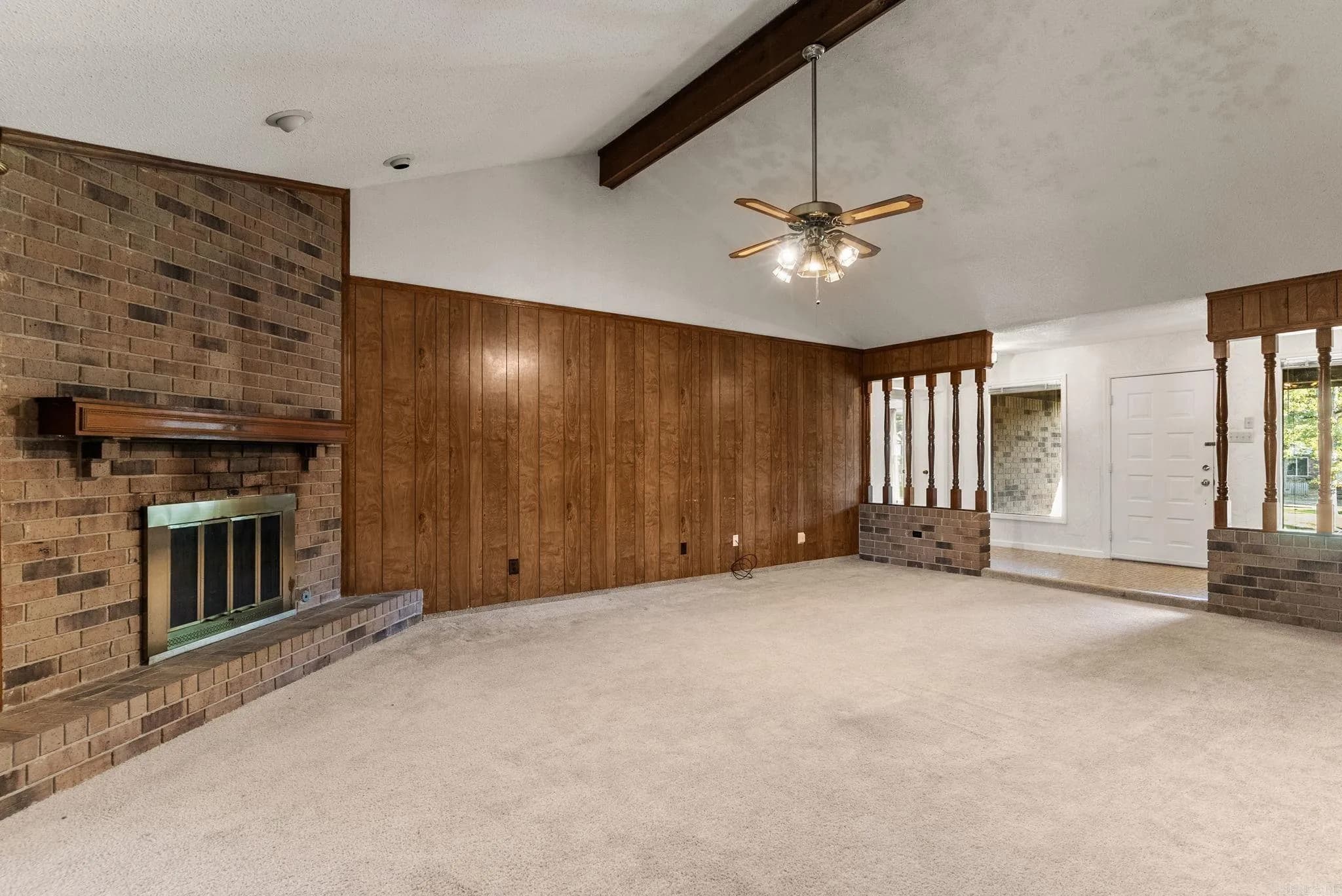 Property at 8  Beaconsfield - Image 12