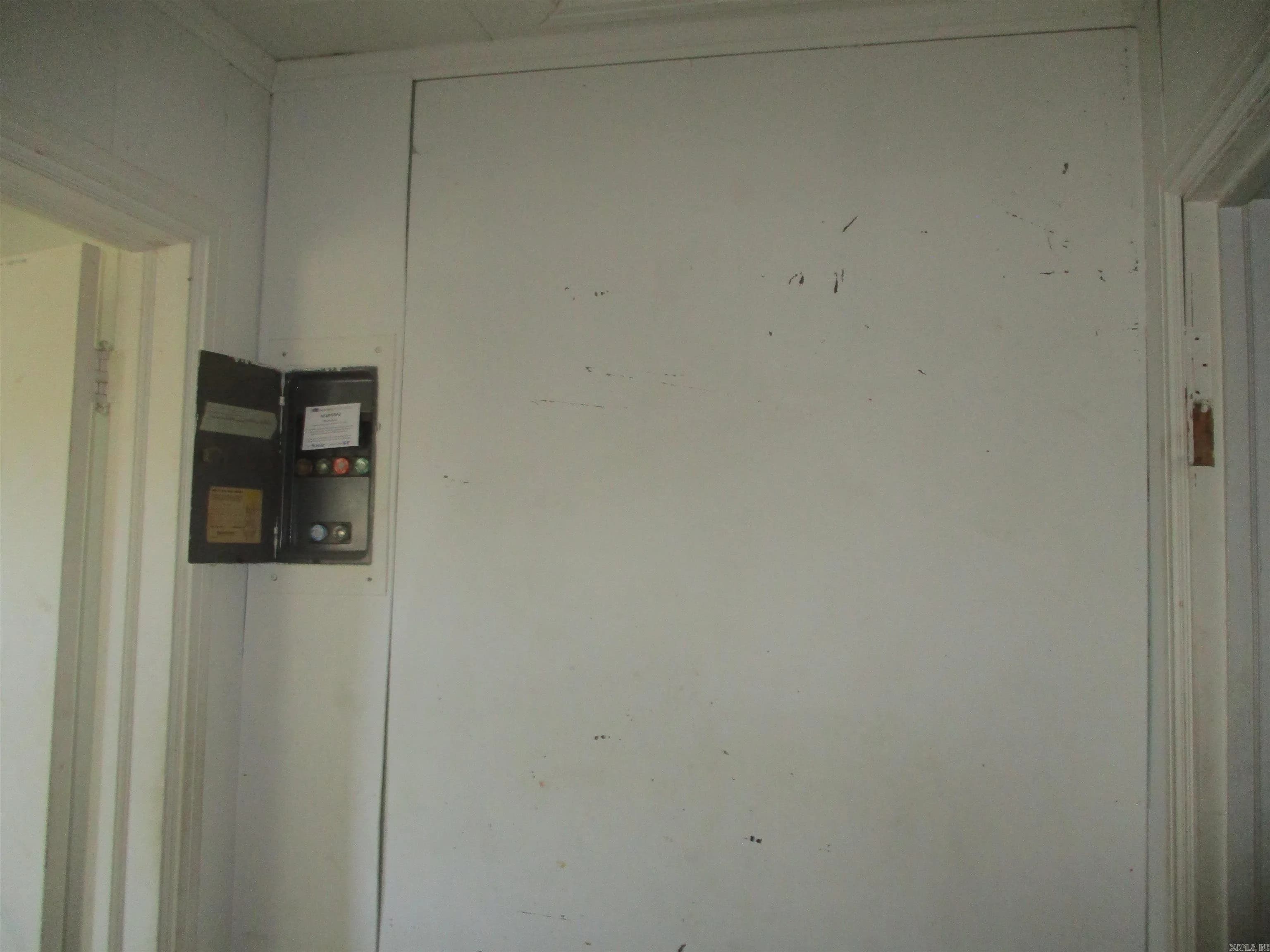 Property at 1706 S College - Image 11