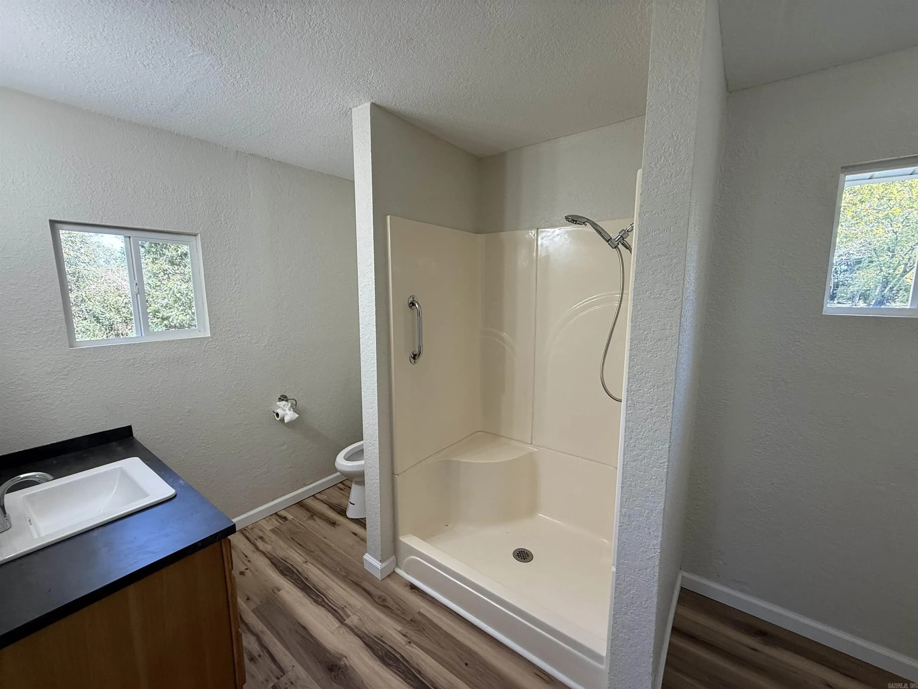 Property at 1636  Riverpoint - Image 10