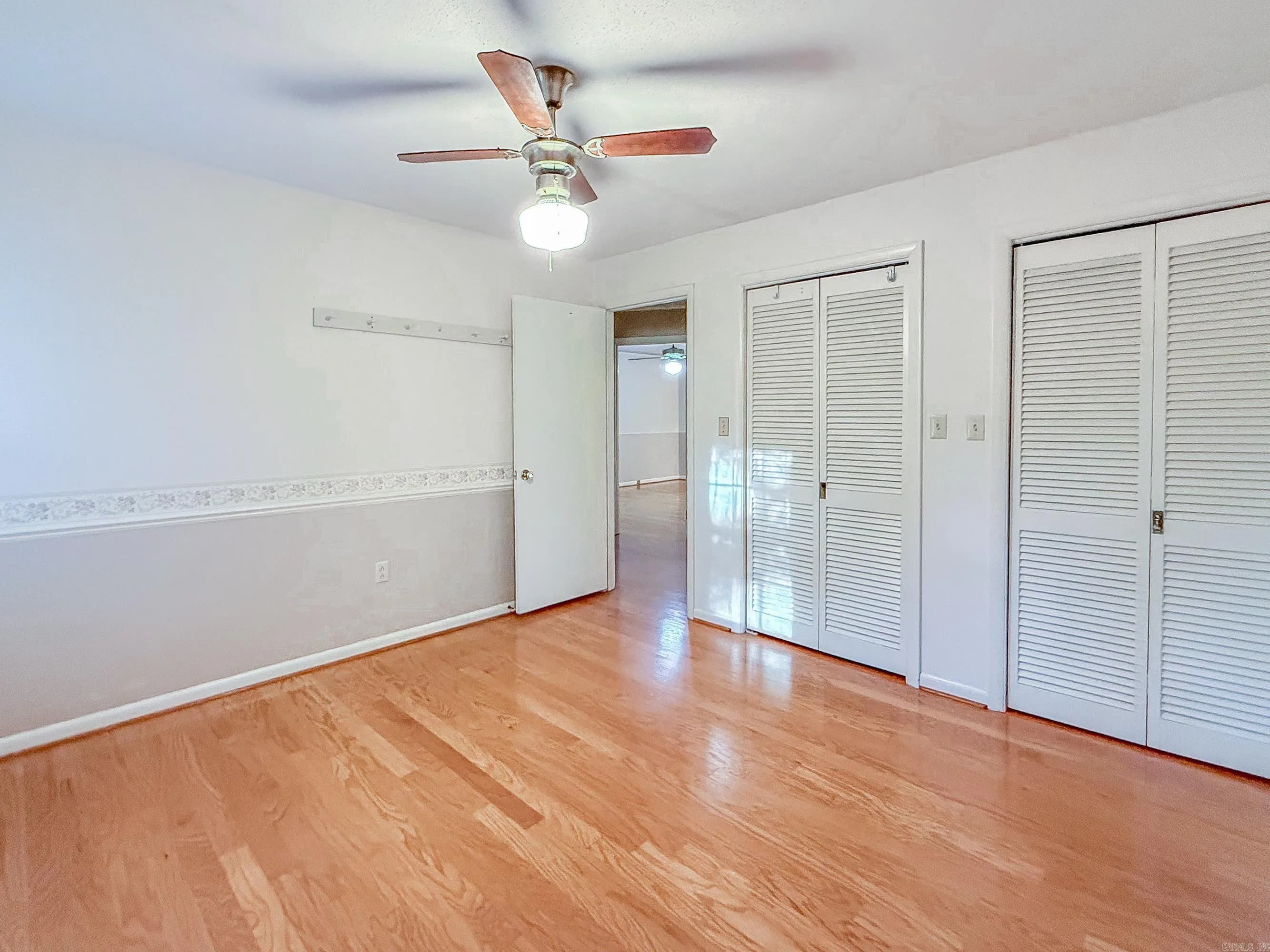 Property at 1309  Crest - Image 27