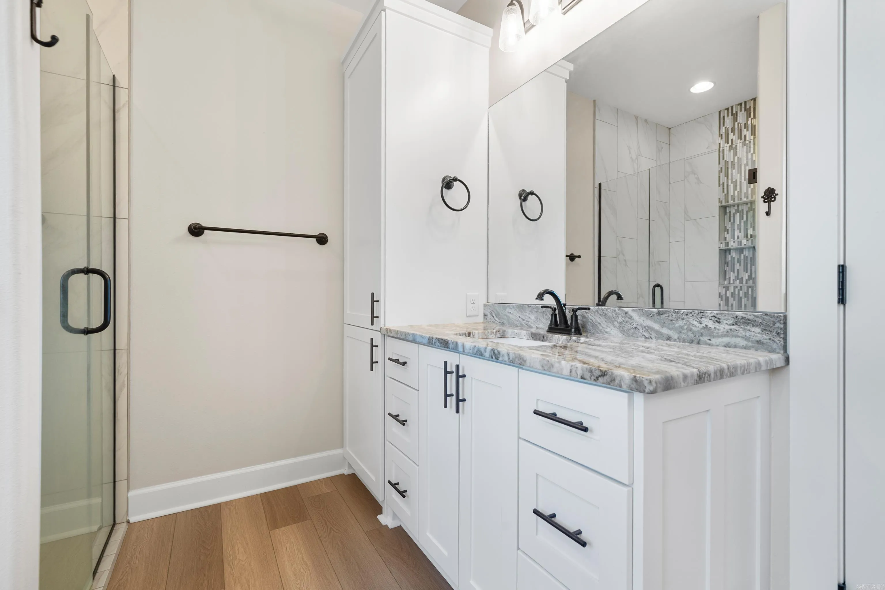 Property at 154  Grant 762 - Image 27