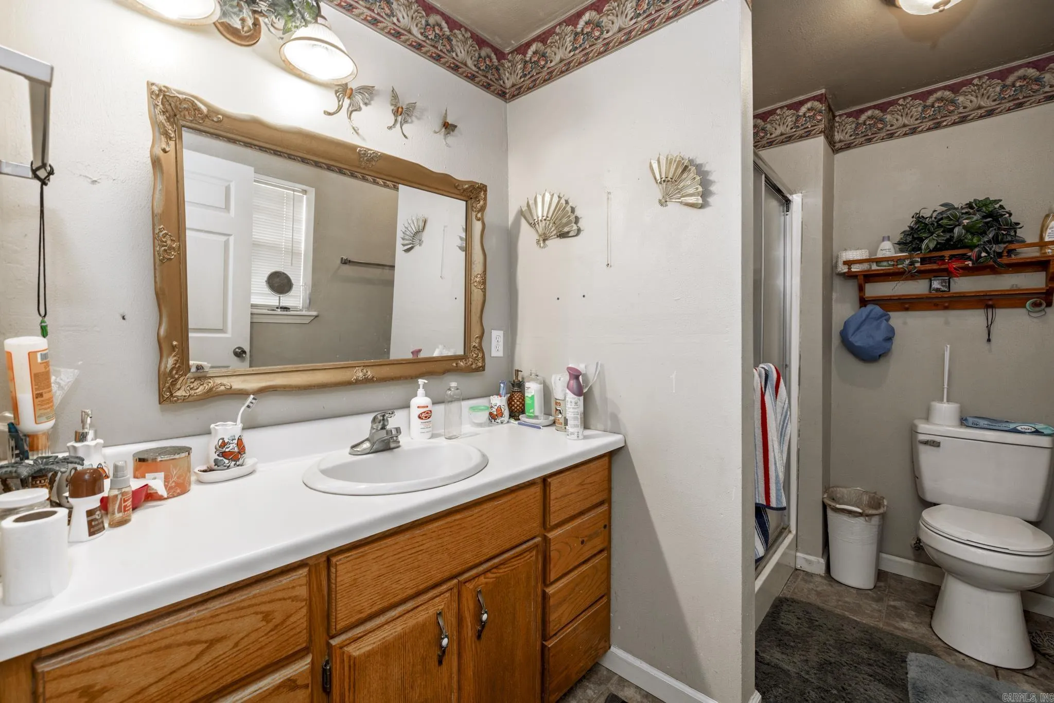 Property at 236  Lockie - Image 9